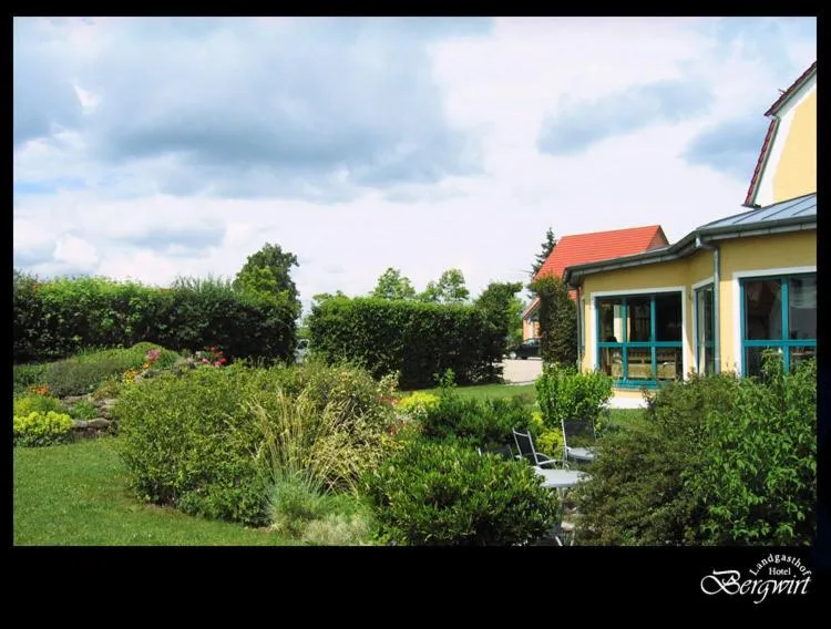 Garden in Hotel Bergwirt
