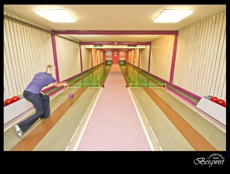 Bowling in Hotel Bergwirt