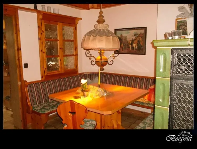 Restaurant/places to eat in Hotel Bergwirt
