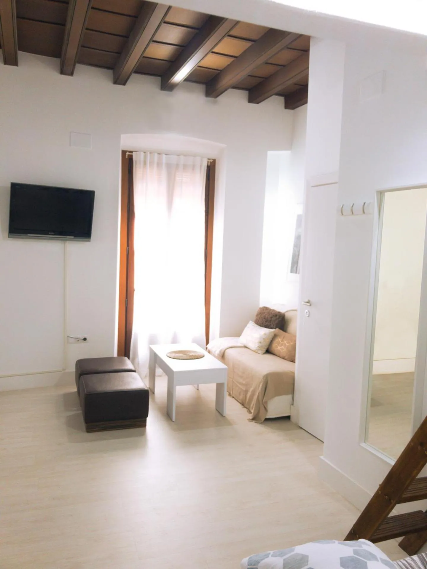 Communal lounge/ TV room, Bed in Pasaje de Amores