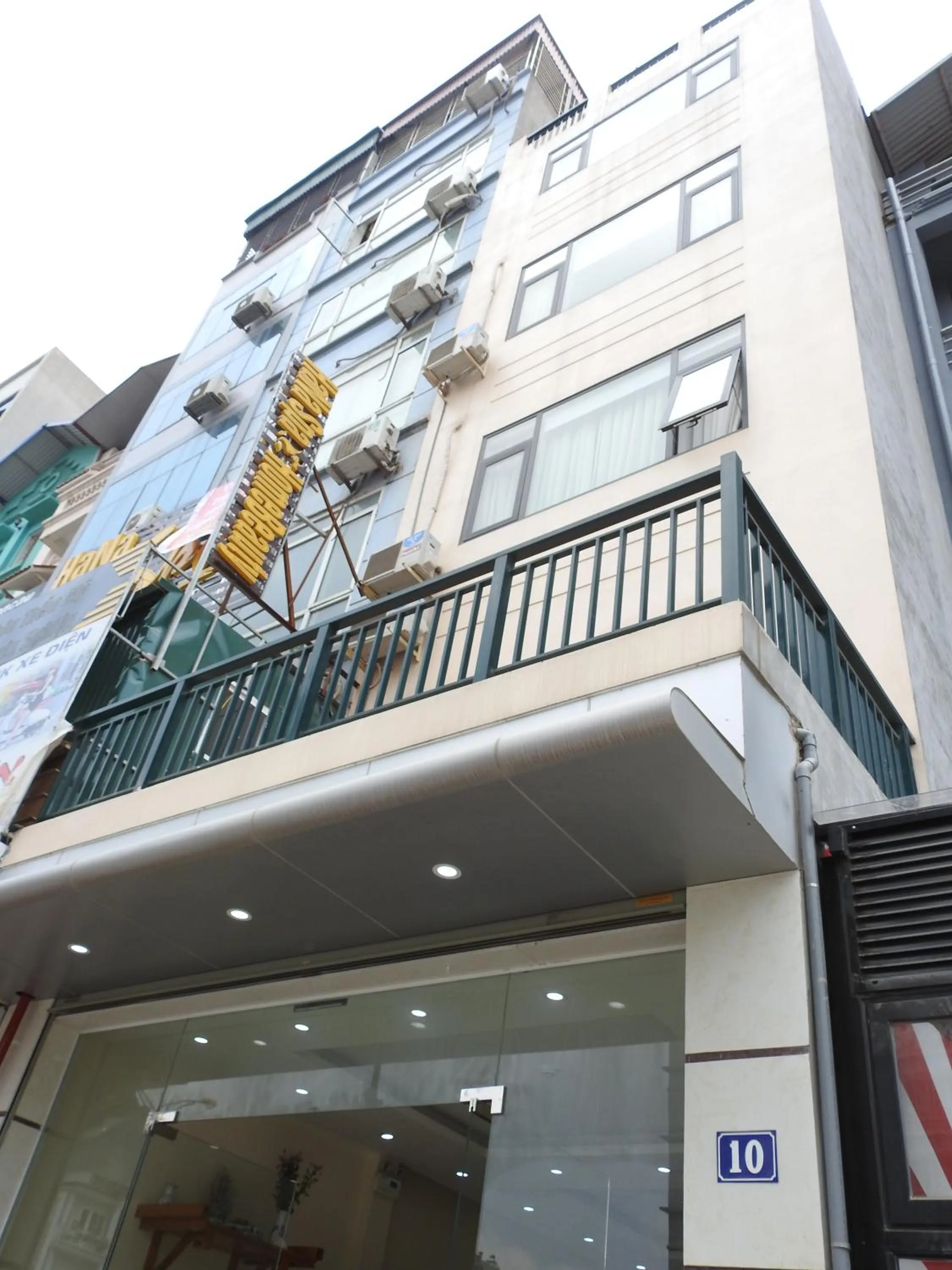 Property building in An Phú Nguyễn Hoàng Hotel