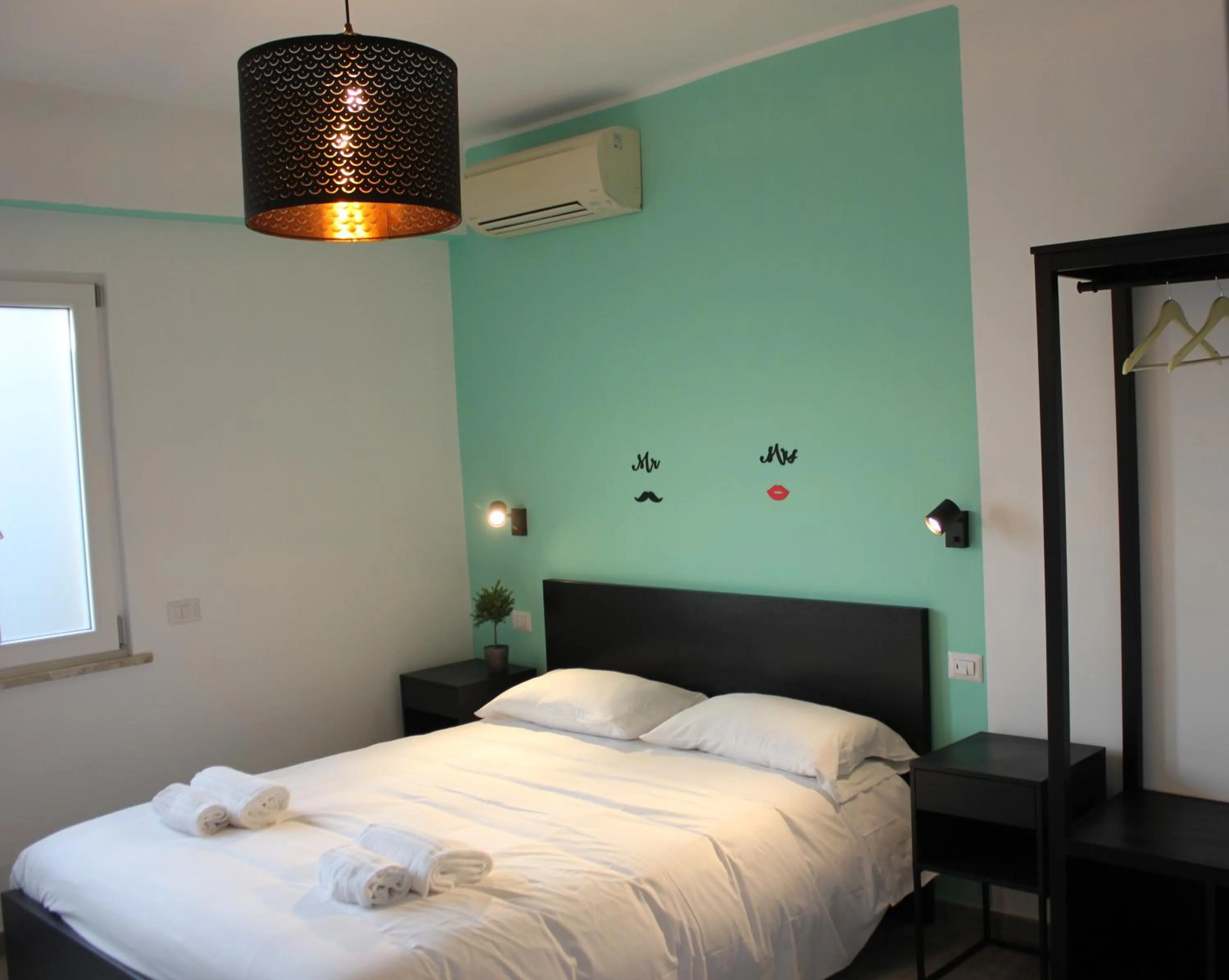 Roman Sunrise Rooms