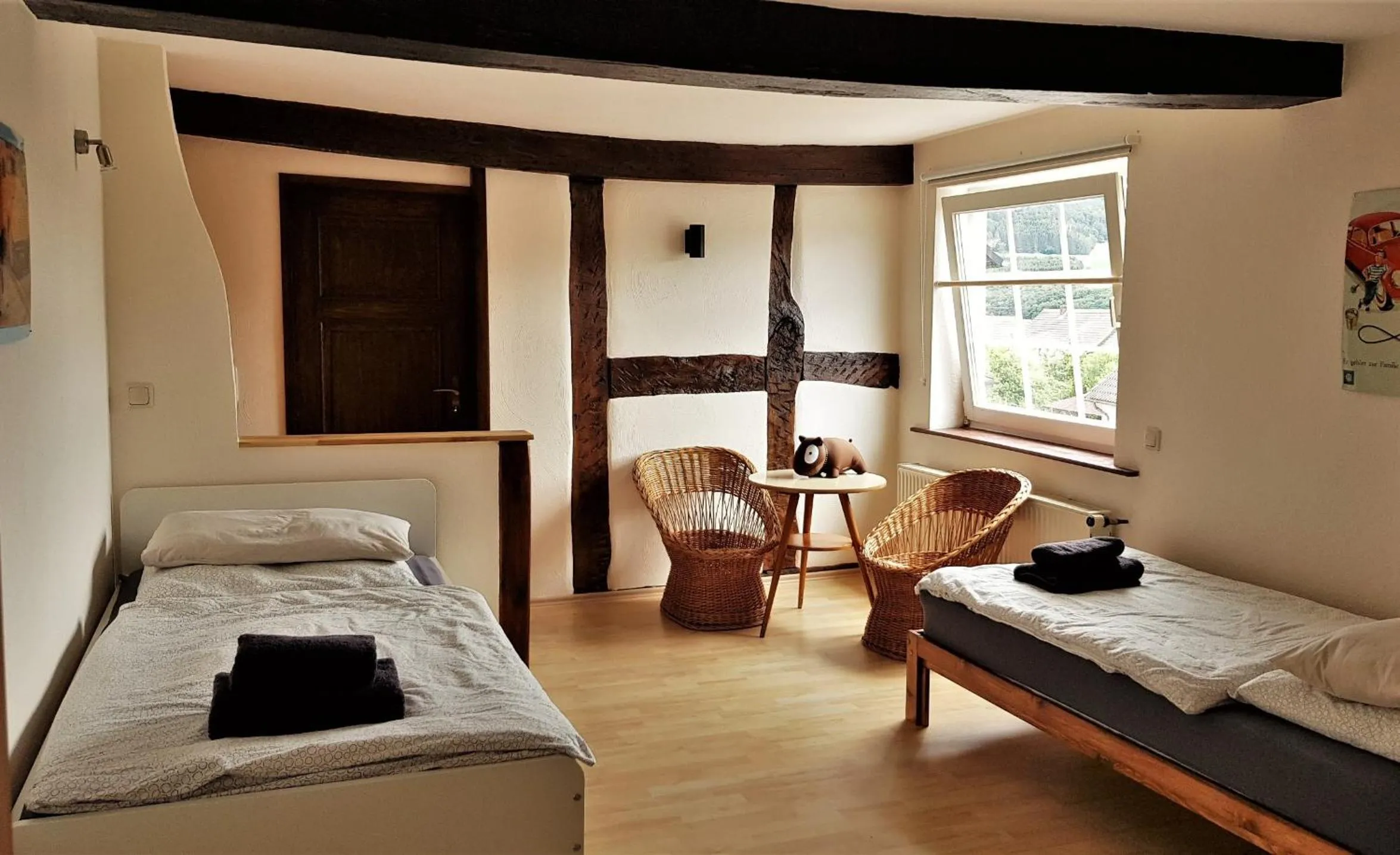 Photo of the whole room, Bed in Roastineer Hotel