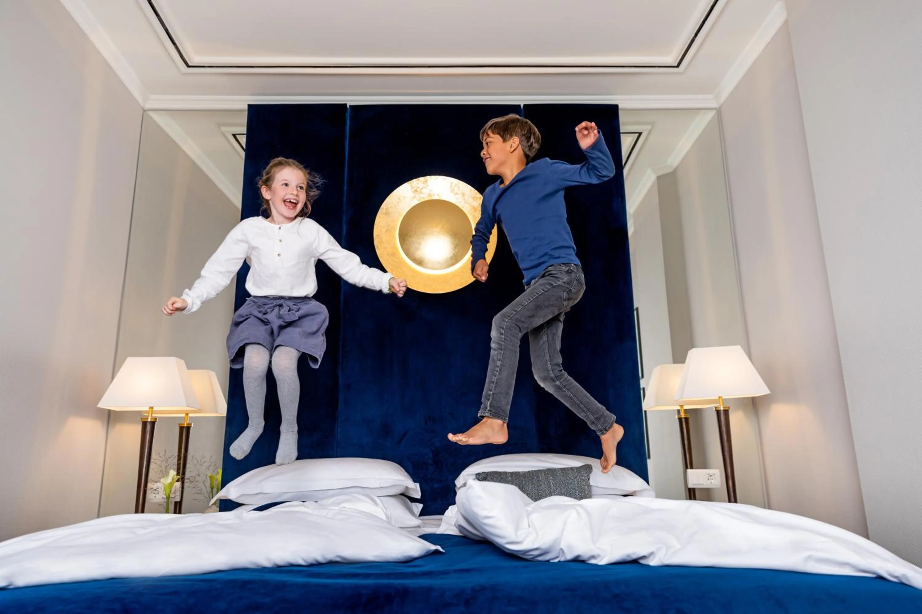children, Bed in Excelsior Hotel Ernst am Dom