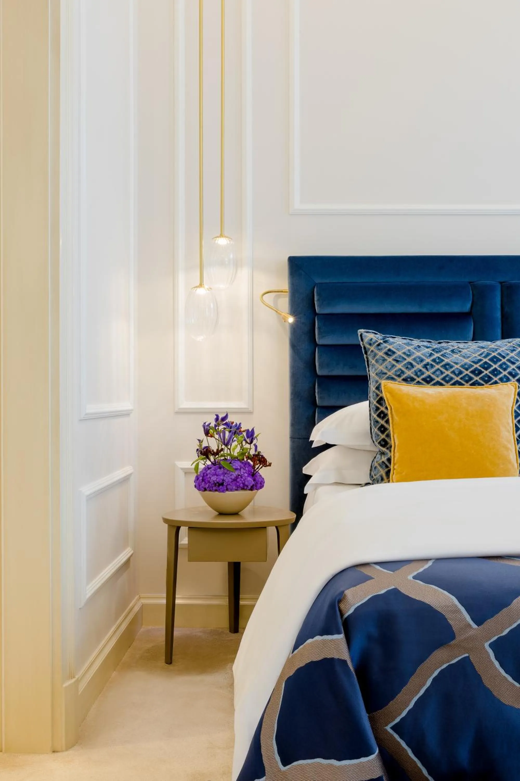 Bed in Excelsior Hotel Ernst am Dom