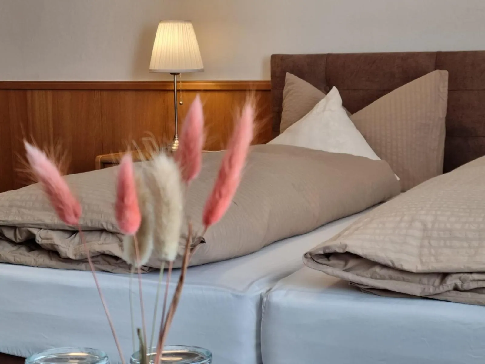 Photo of the whole room, Bed in Sevda's Hotel Garni Weinforth