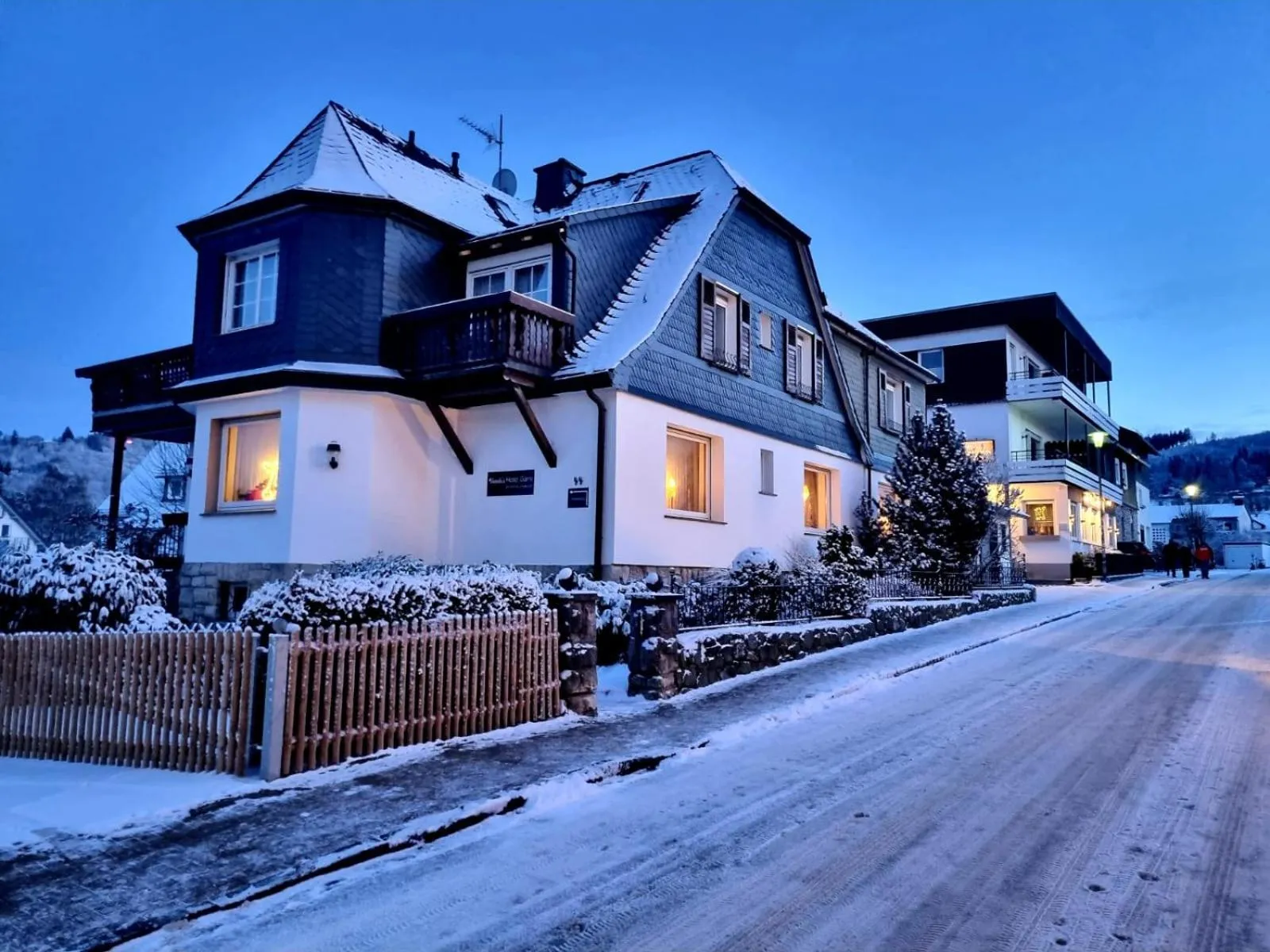 Property building in Sevda's Hotel Garni Weinforth