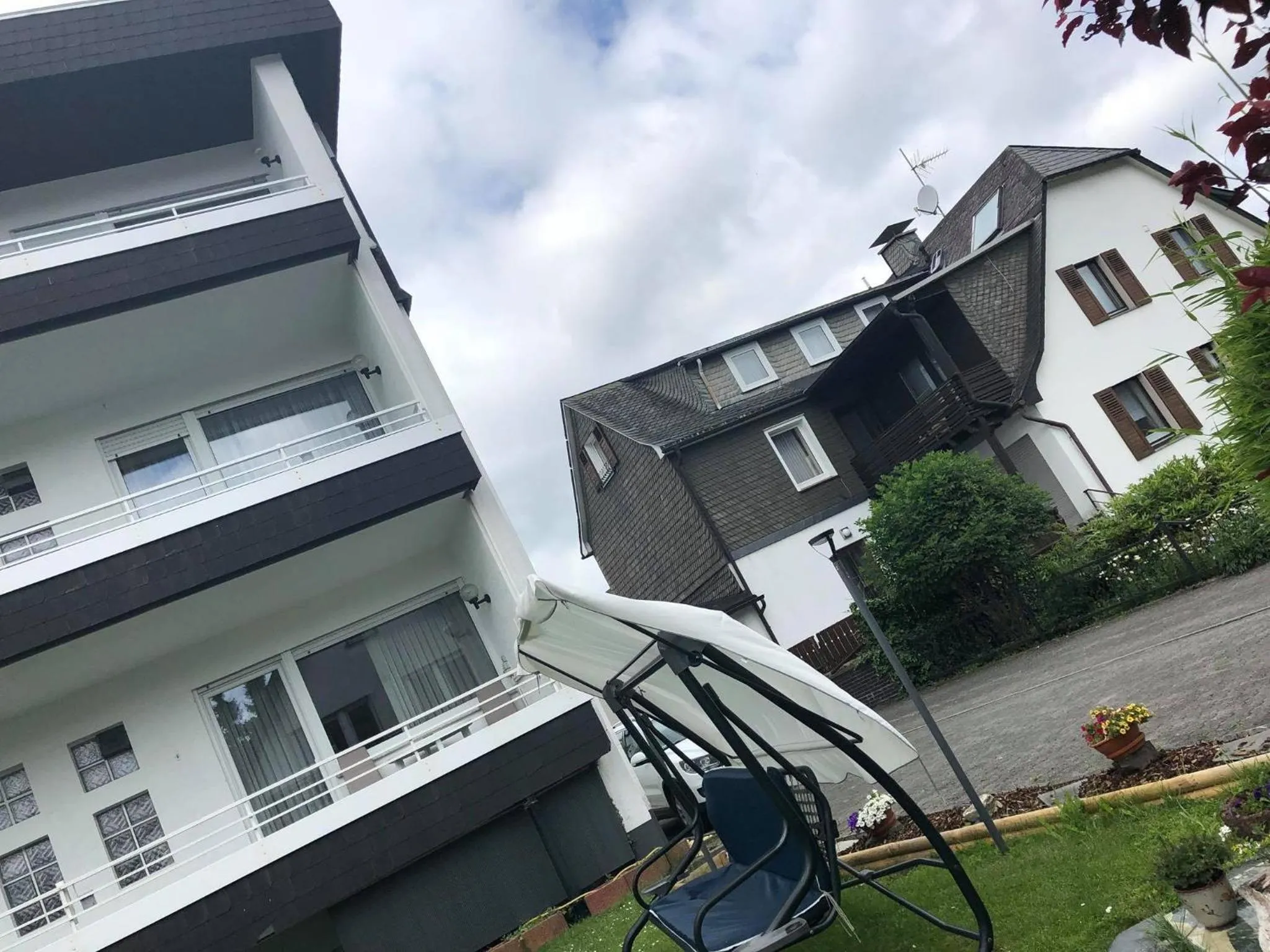 Property building in Sevda's Hotel Garni Weinforth