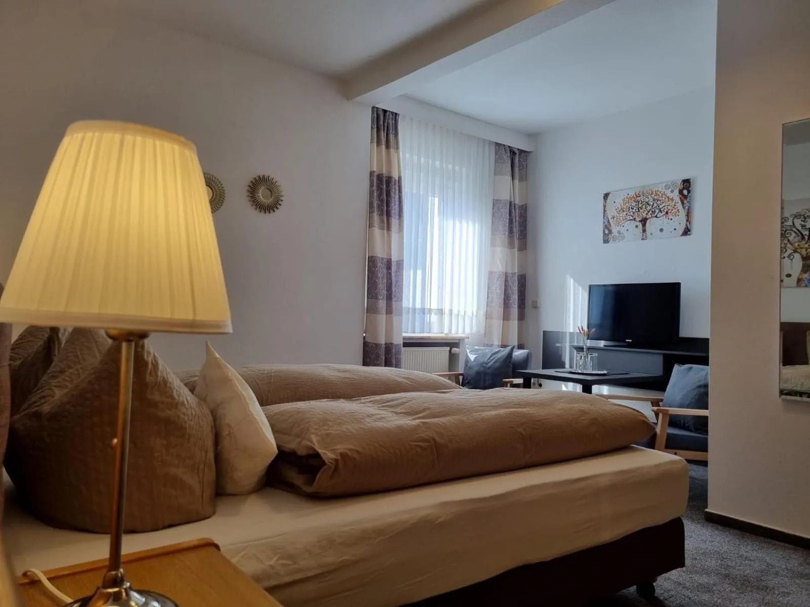 Photo of the whole room in Sevda's Hotel Garni Weinforth