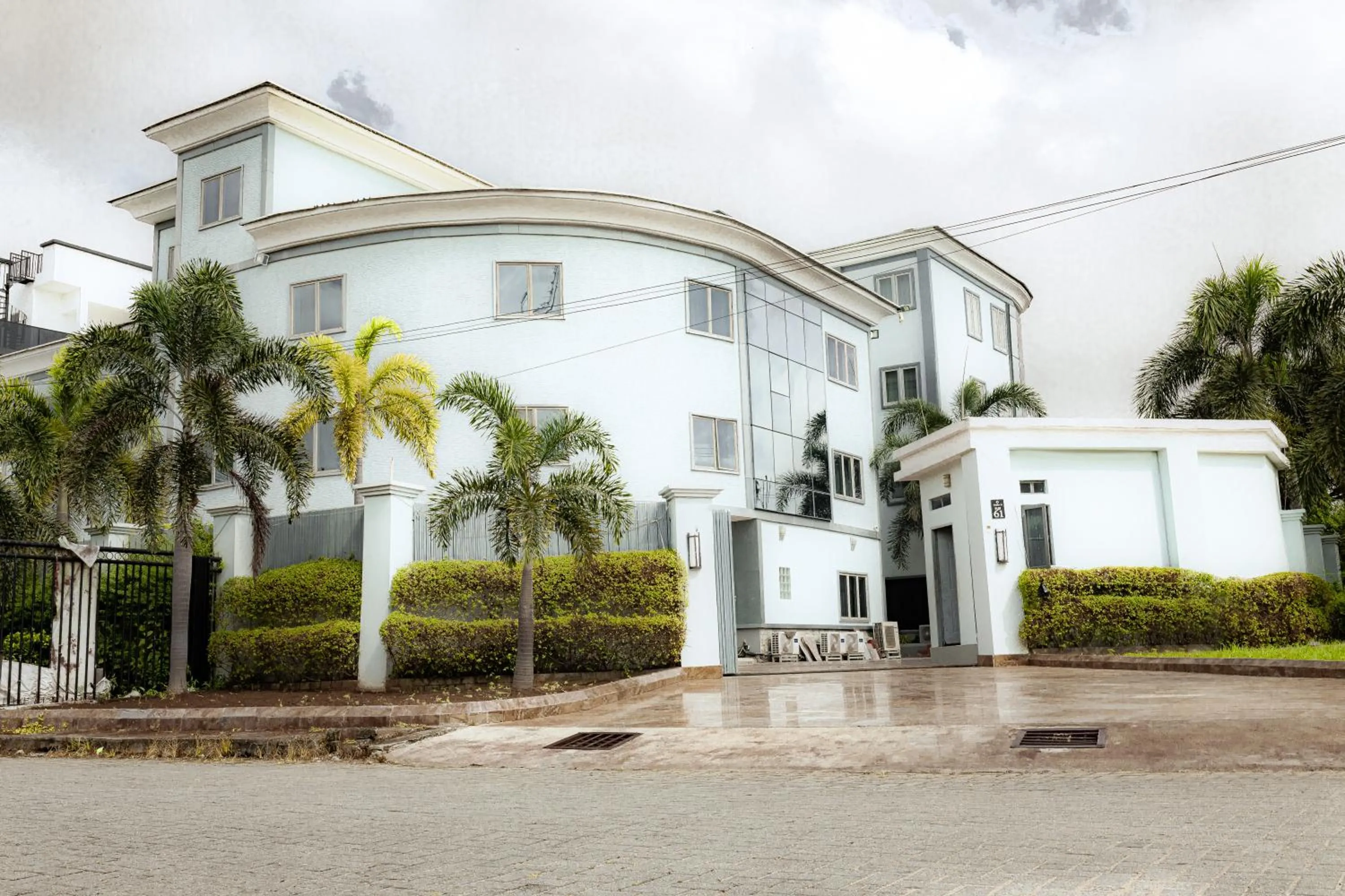 Property building in Medallion Hotels