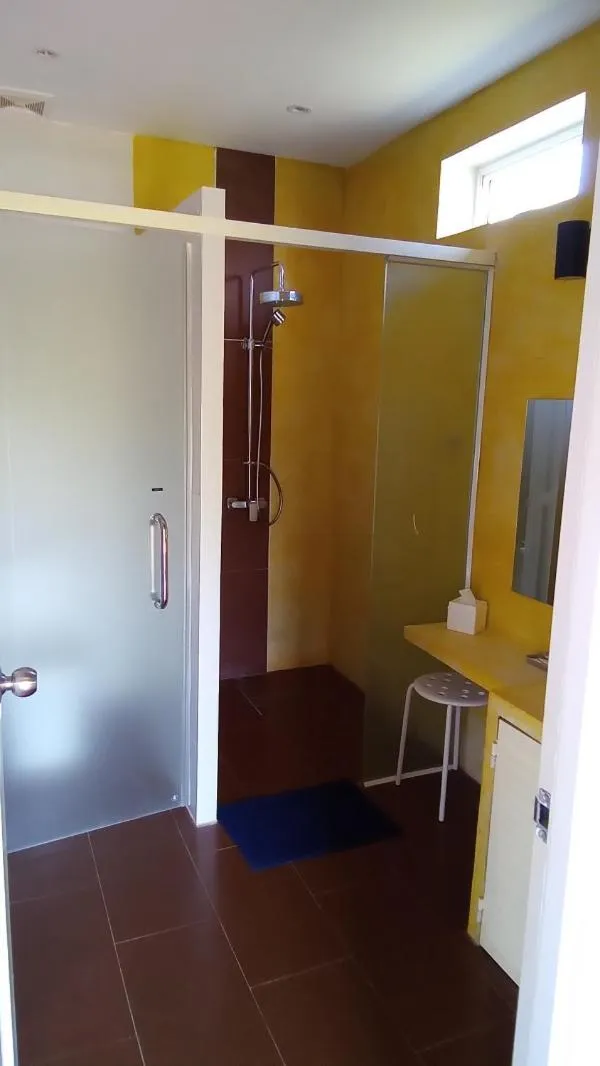 Shower in Koh Ker Hotel and Restaurant