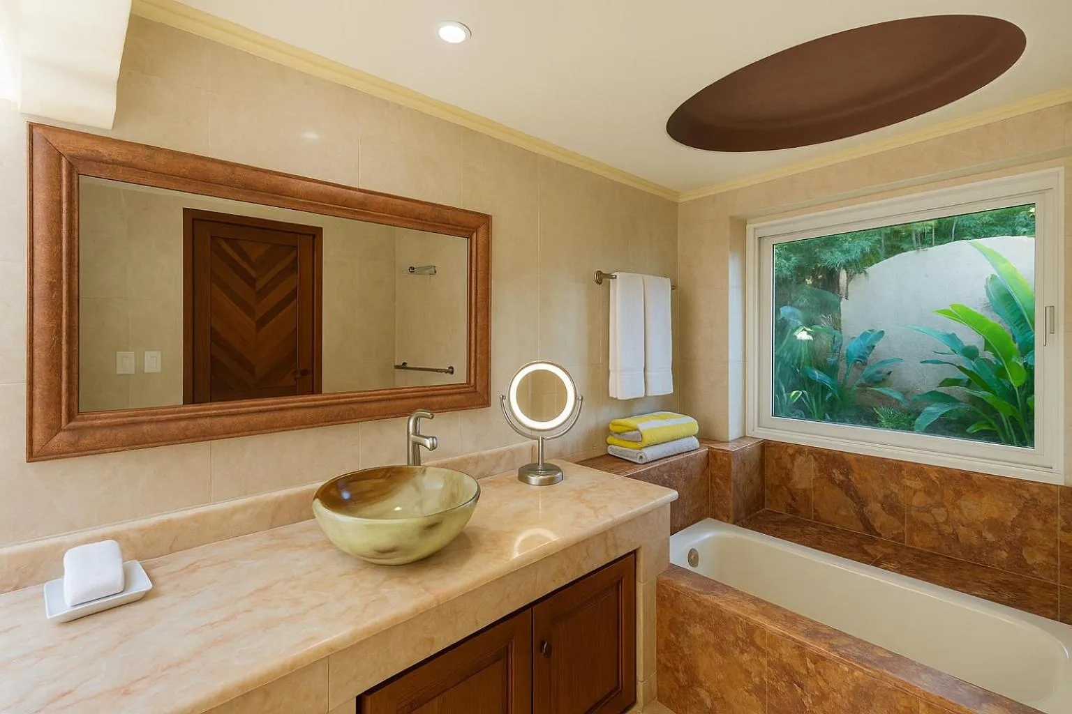 South Shore Villa Armonia Luxury Boutique