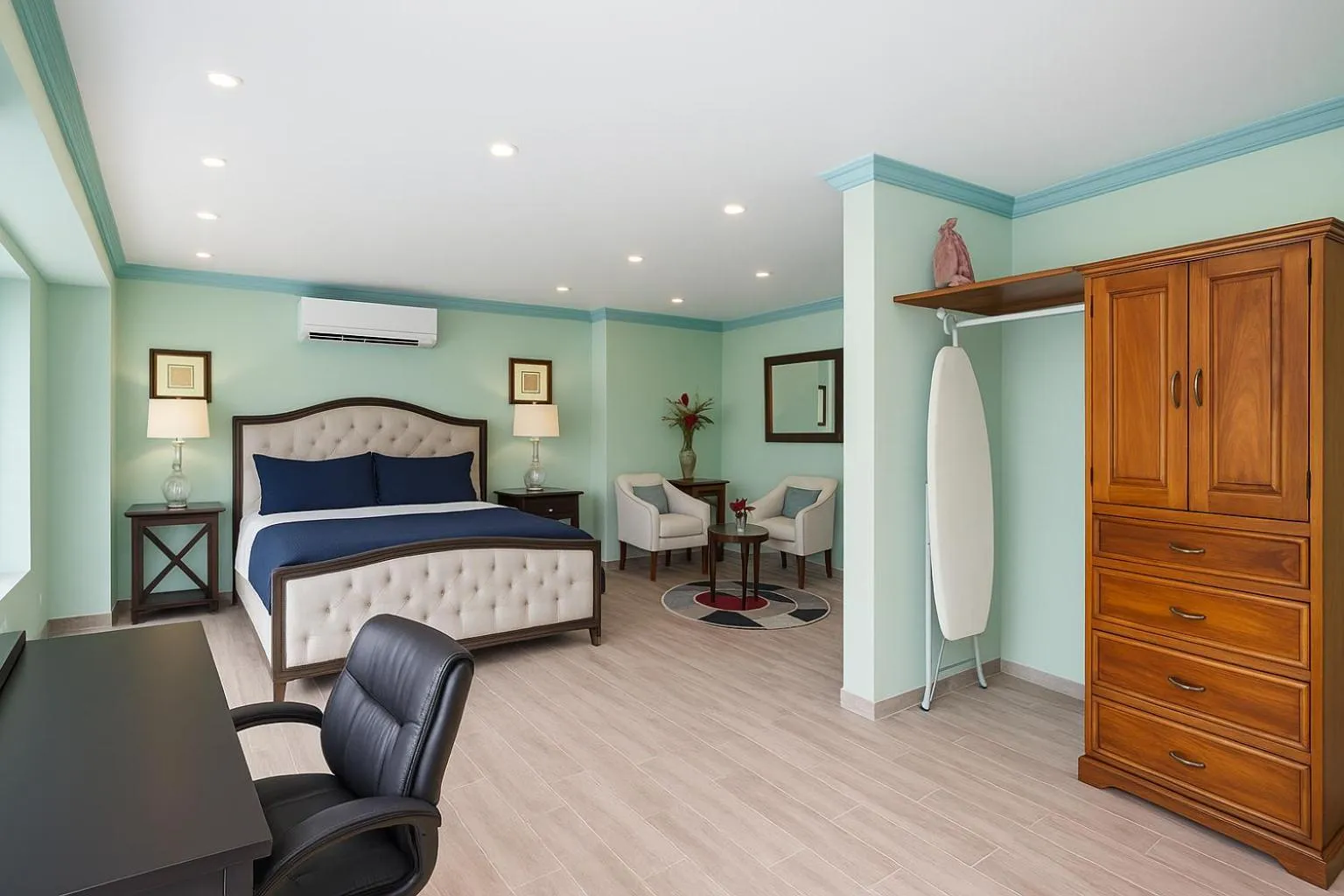 Bed in South Shore Villa Armonia Luxury Boutique