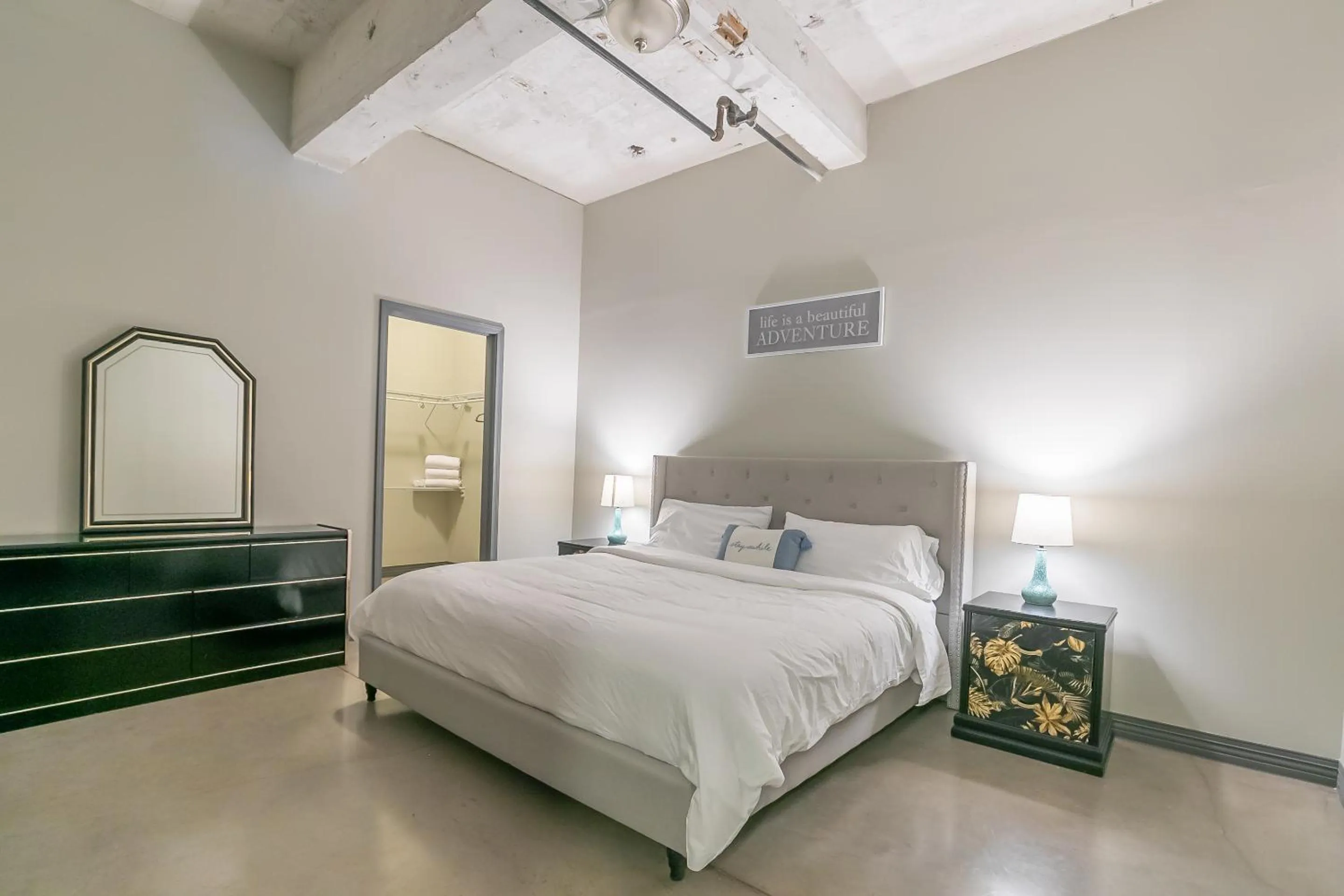 Bedroom, Bed in Luxury Downtown Dallas Stay by Amyfinehouse