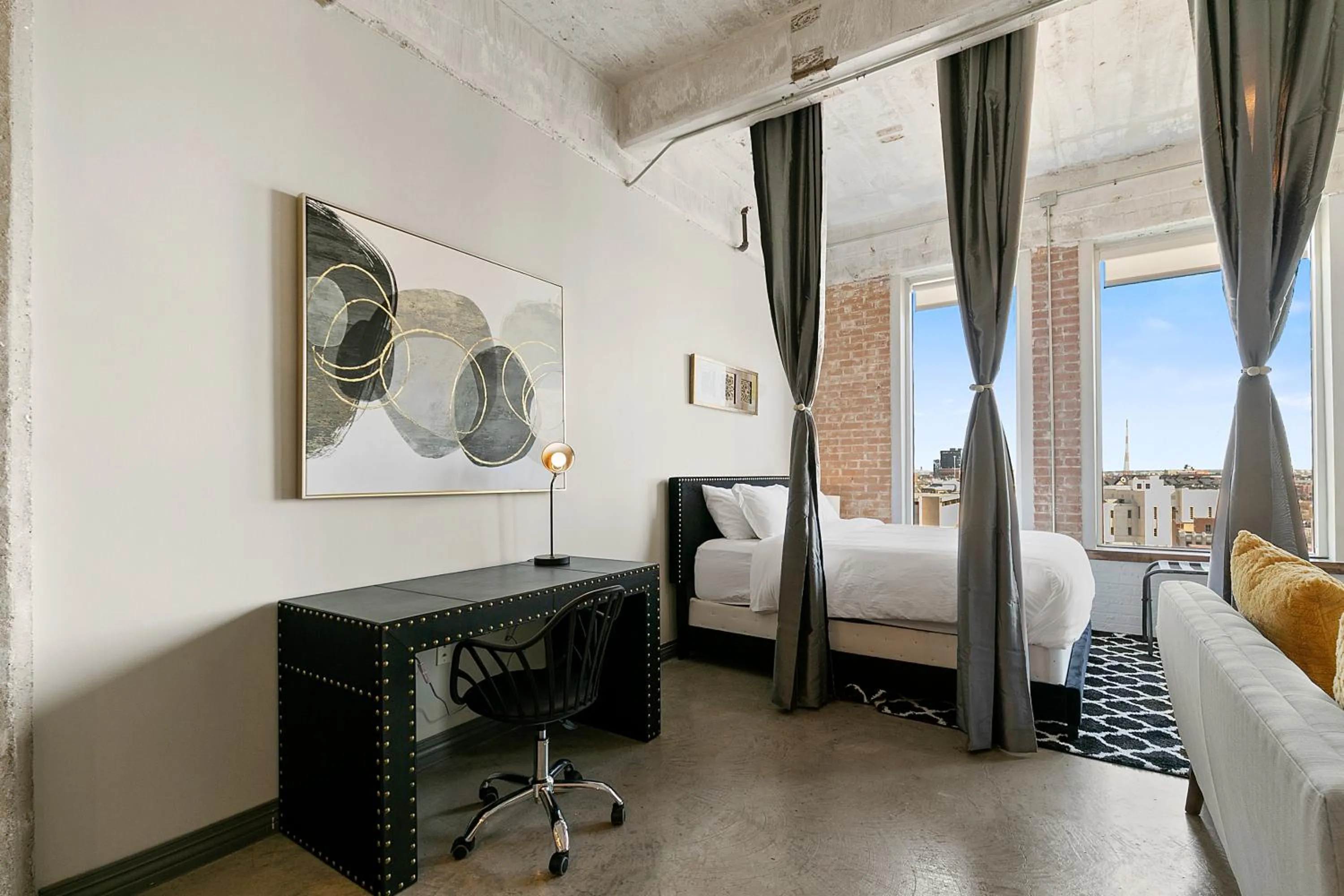 Bed in Luxury Downtown Dallas Stay by Amyfinehouse