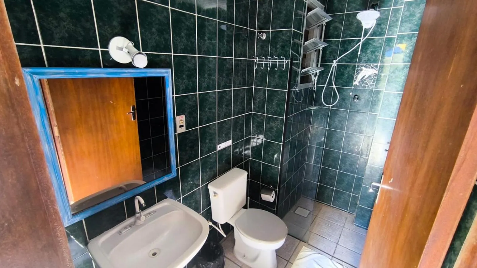 Toilet in Pousada Maré de Lua