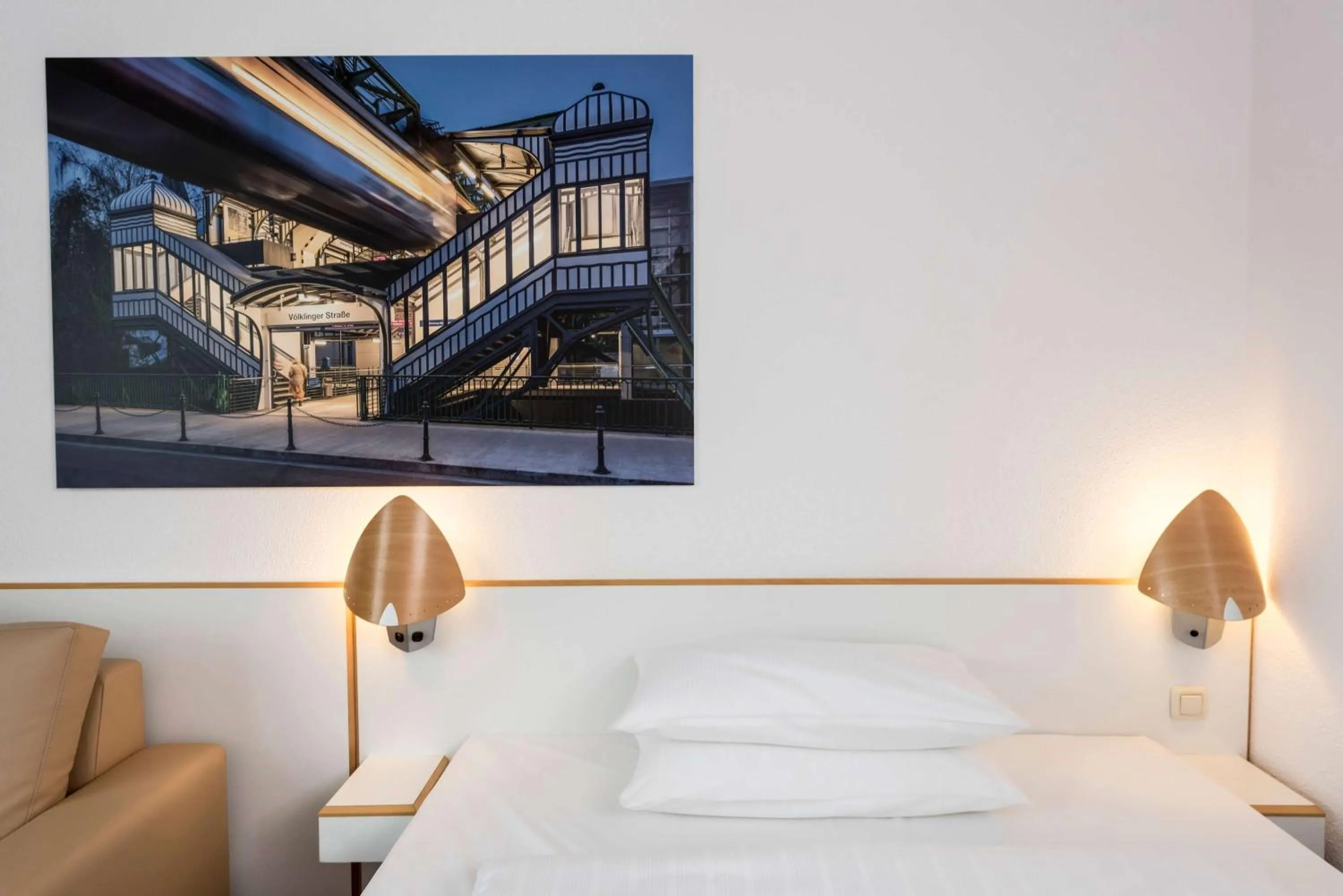 Photo of the whole room in Tryp By Wyndham Wuppertal