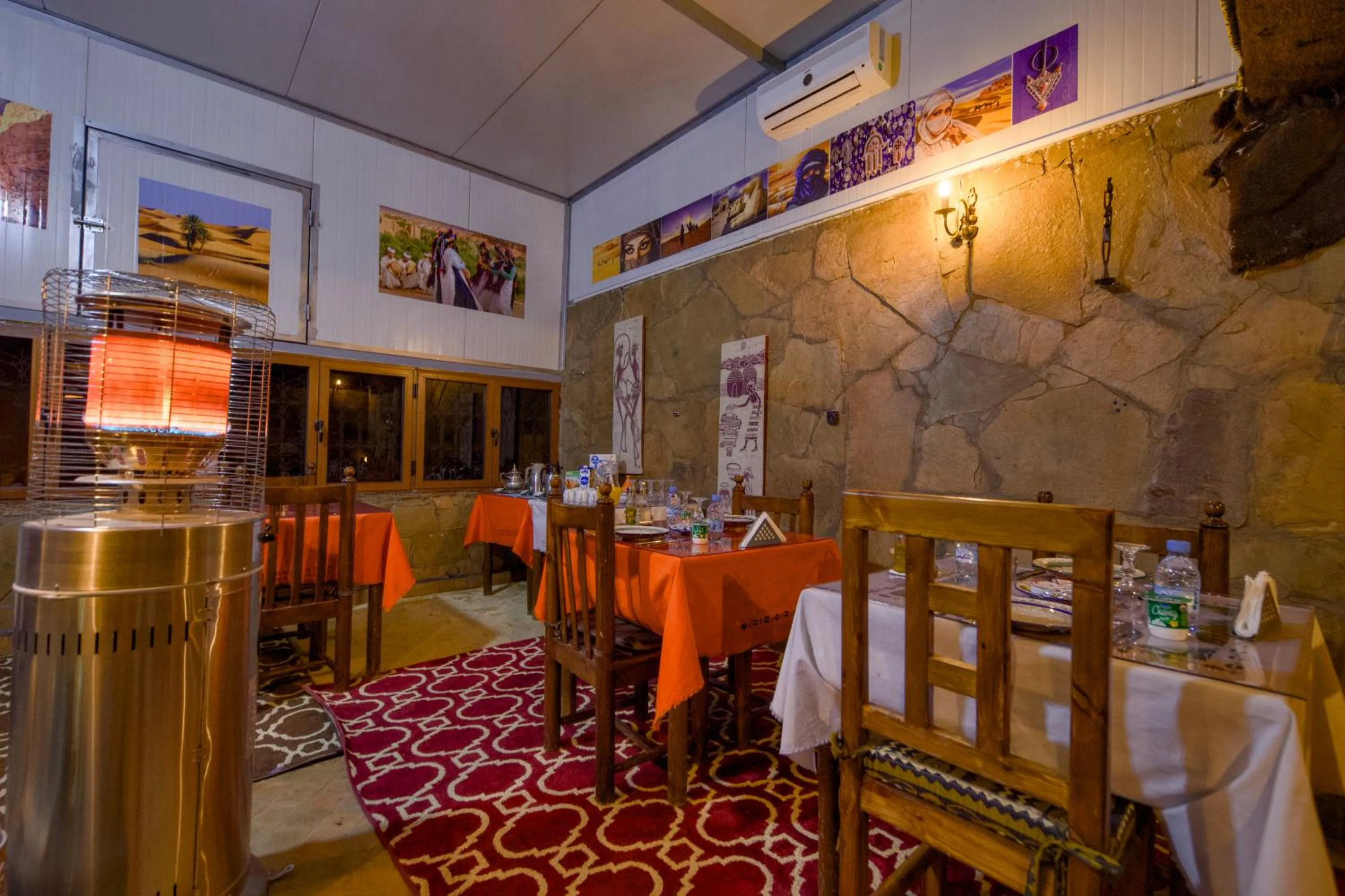 Restaurant/places to eat in Tin Joseph