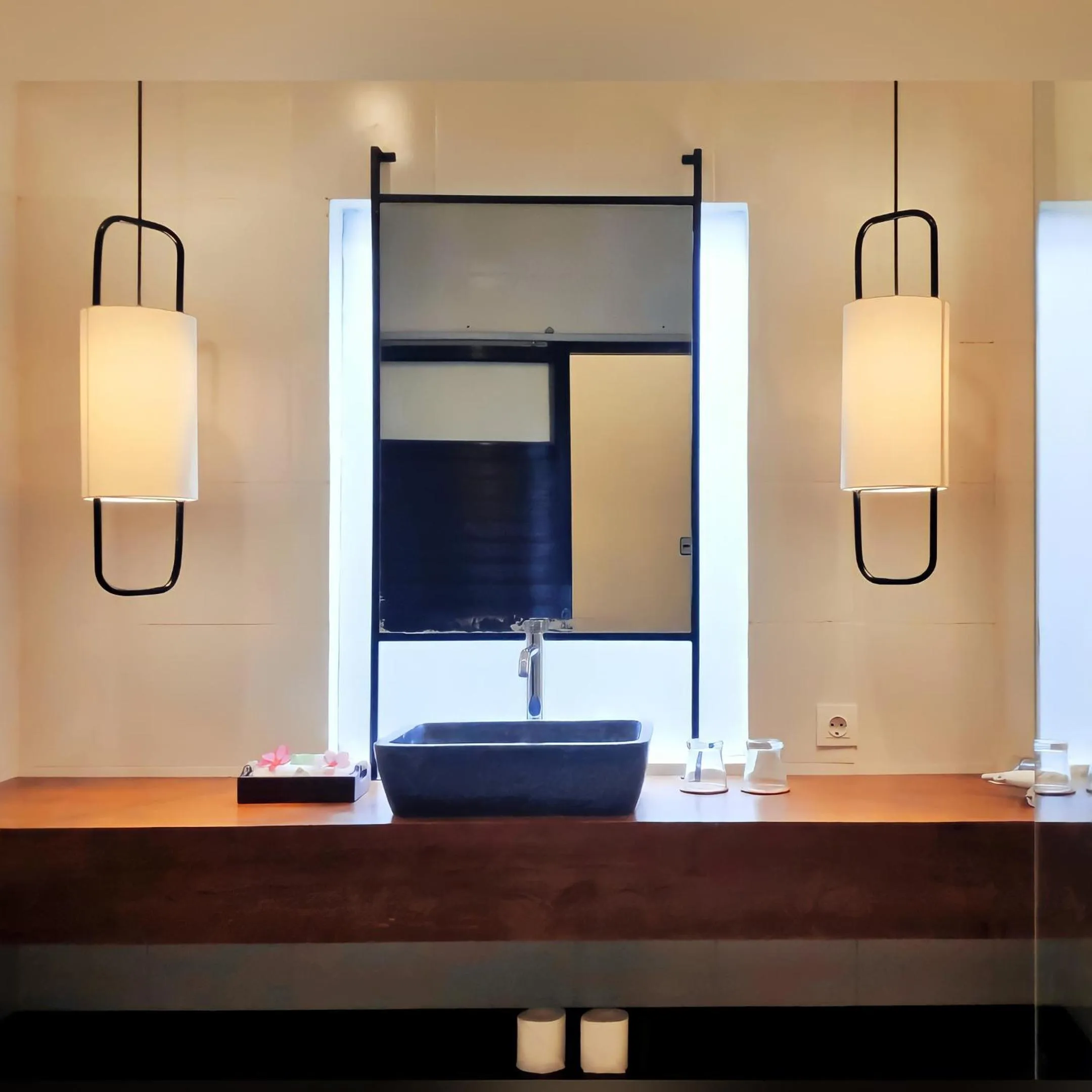 Bathroom in Hotel and Villa B52 Gili Air