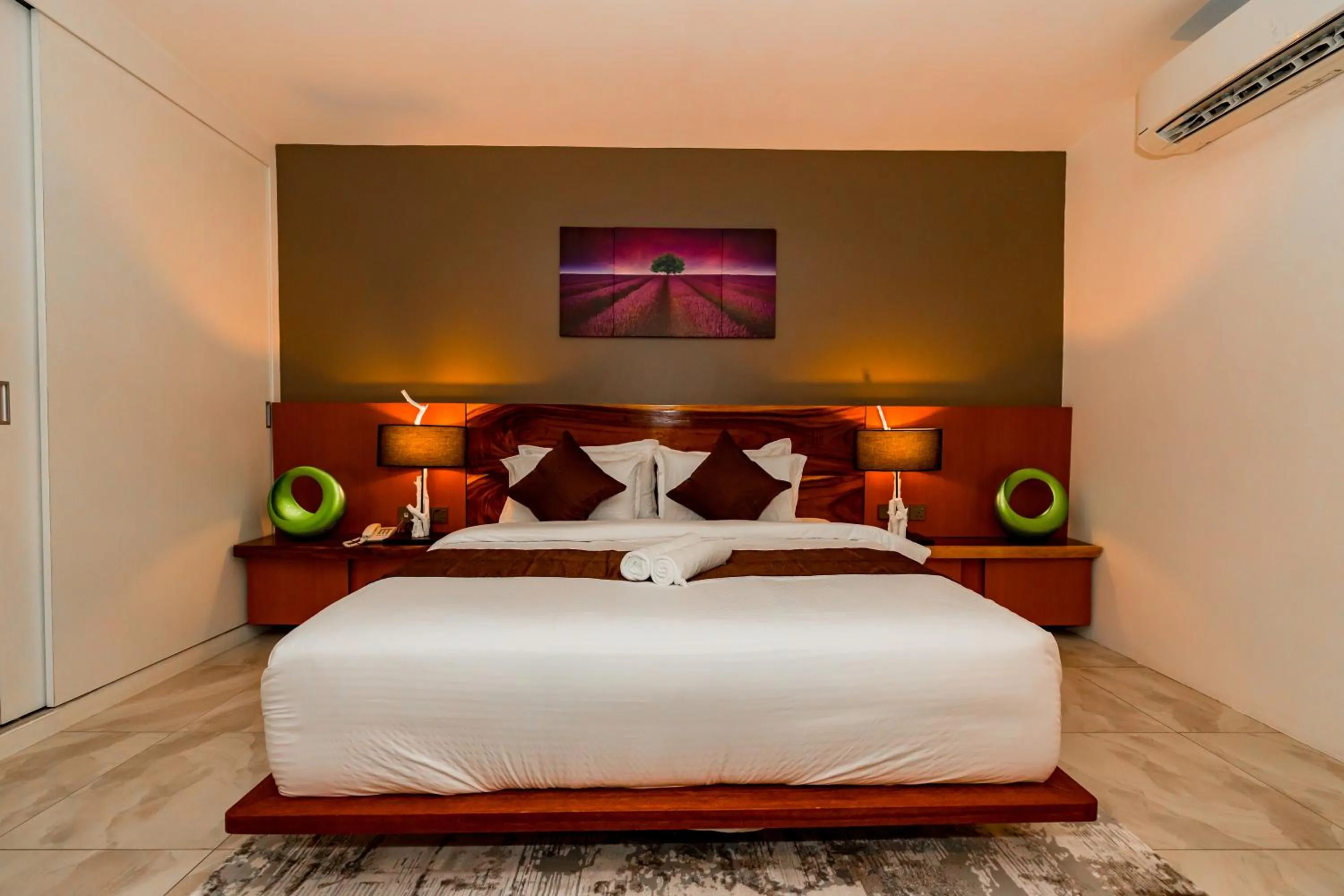 Bed in Maneh Villa Langkawi - Private Pool