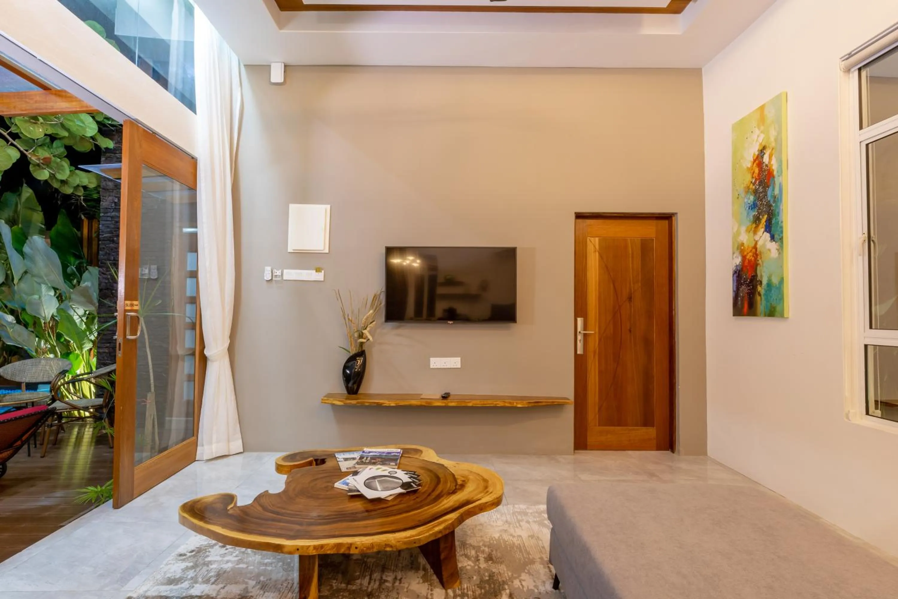 TV and multimedia in Maneh Villa Langkawi - Private Pool