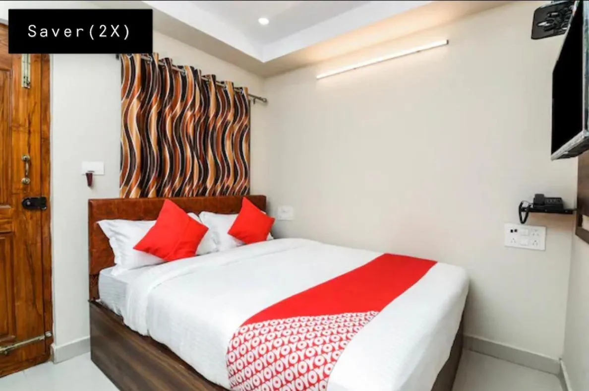Bed in Hotel Renuka