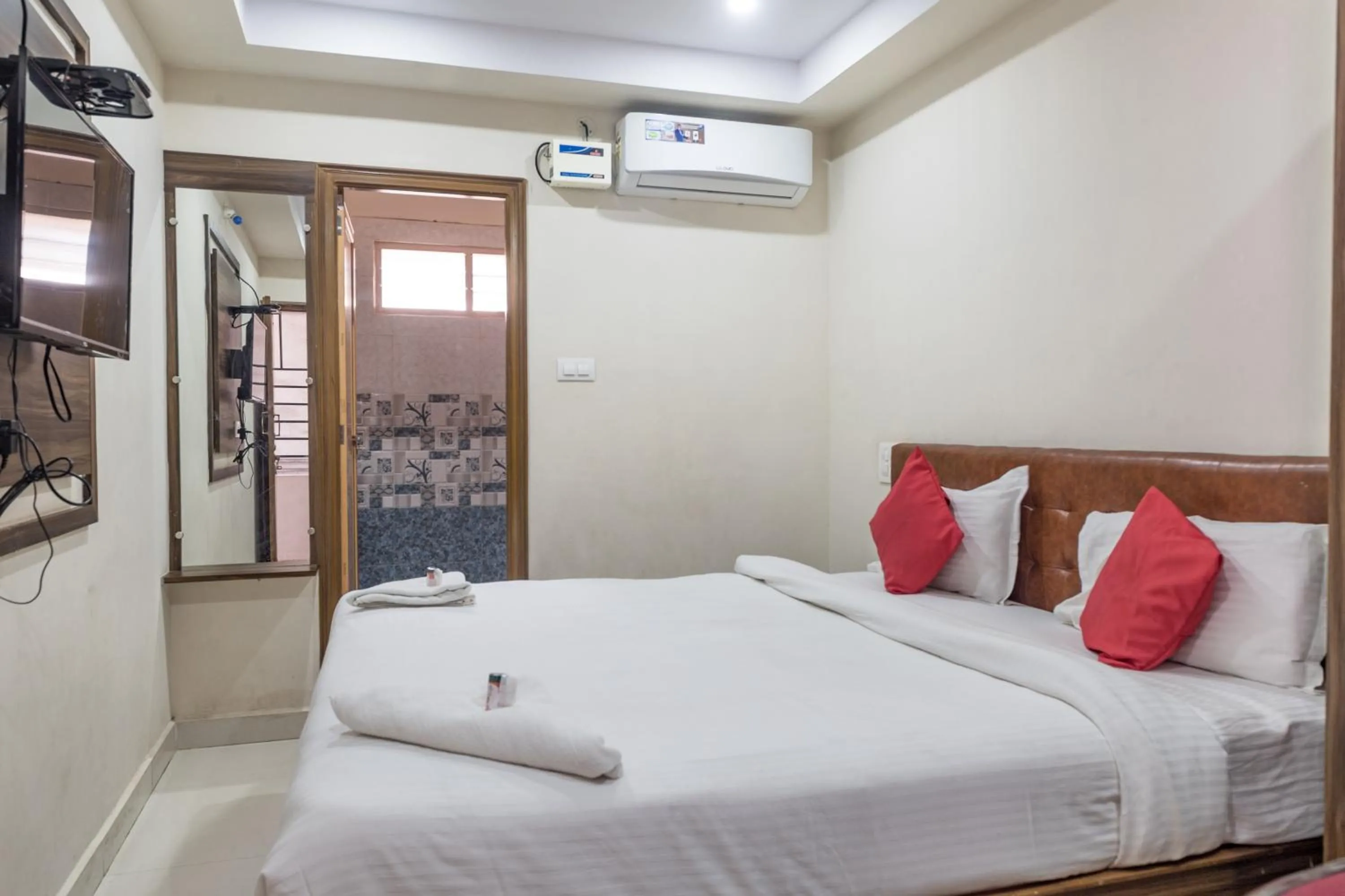 Bed in Hotel Renuka