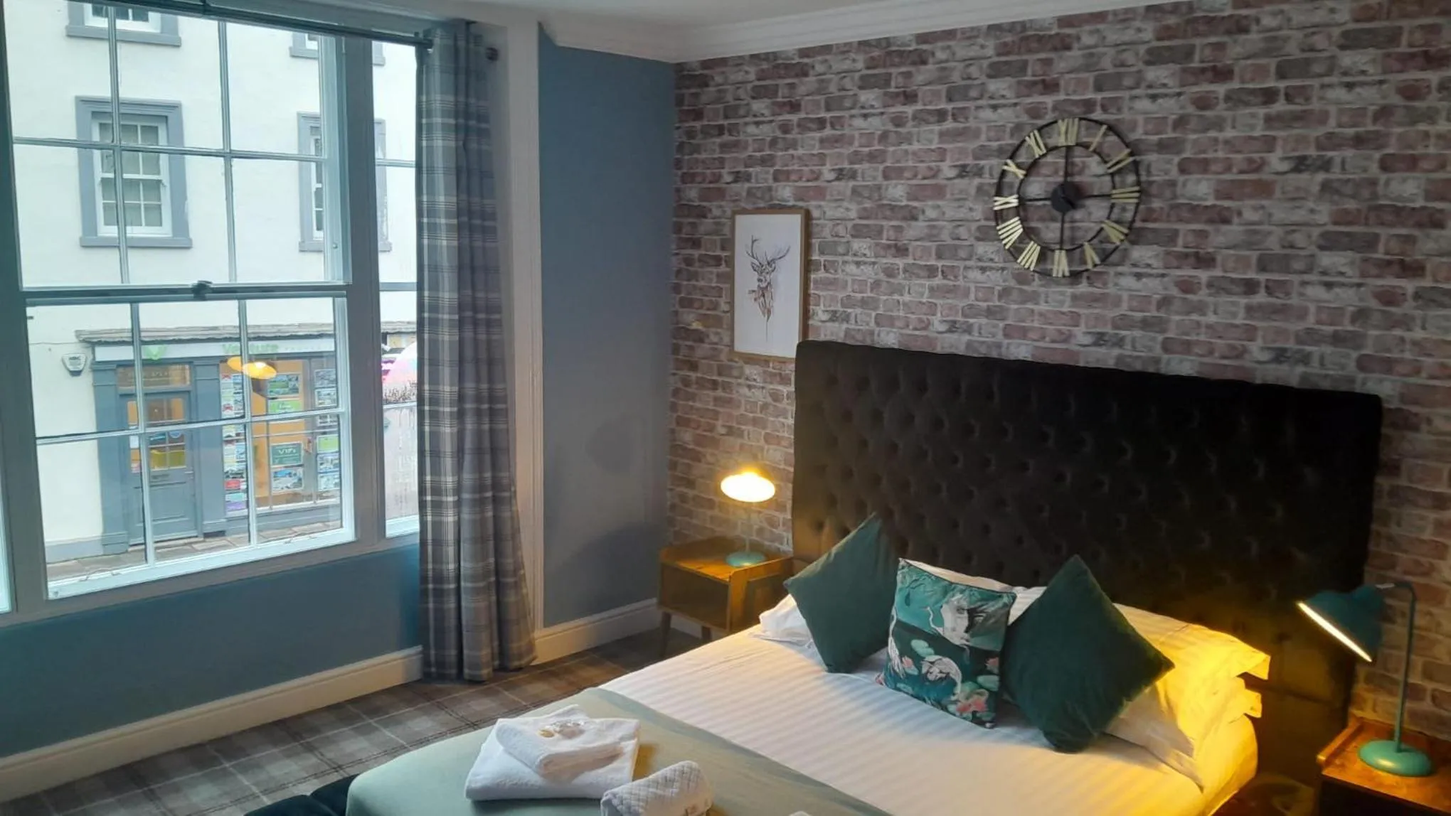 Bed in The City Hotel