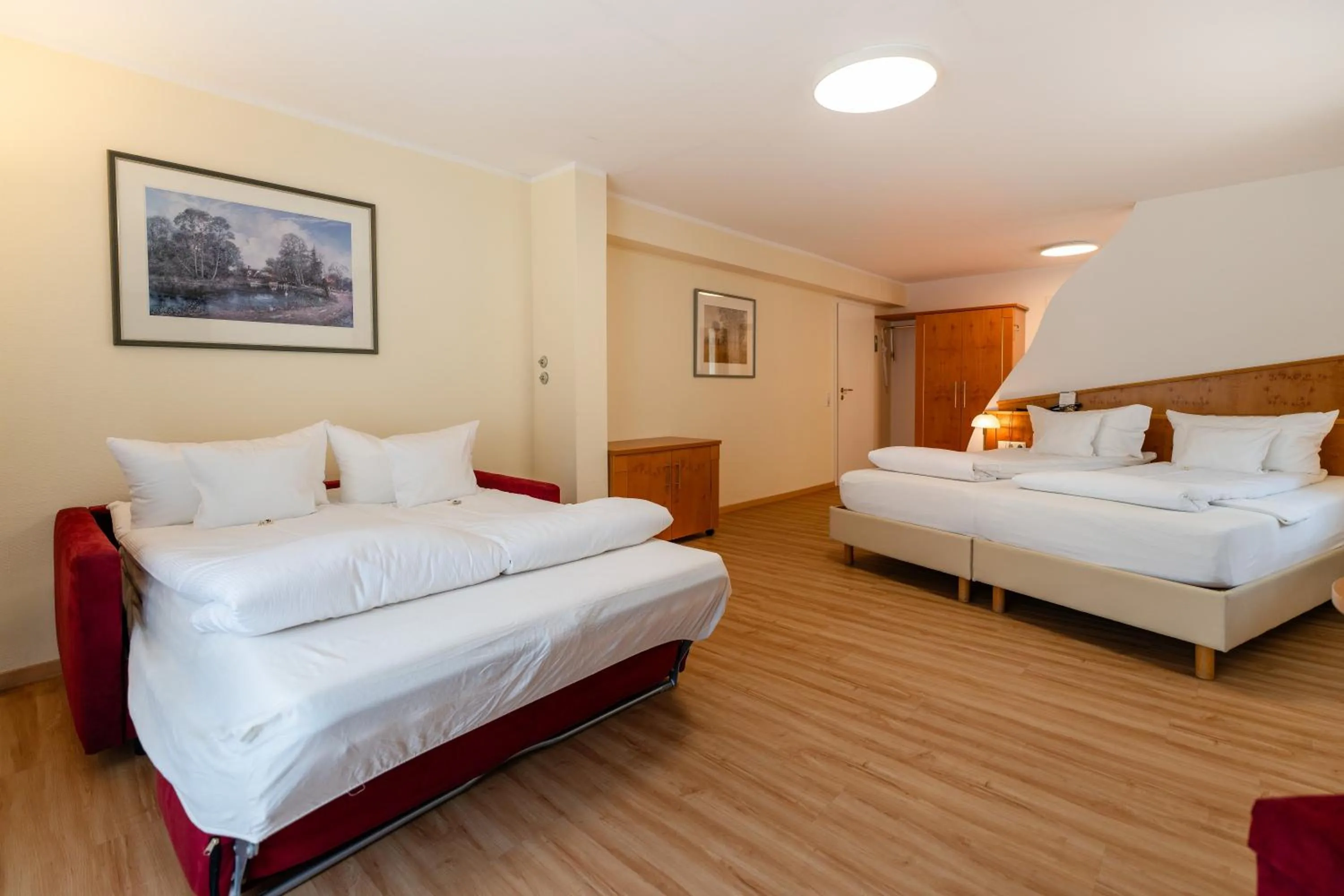 Photo of the whole room, Bed in Wellnesshotel Rothfuß mit Spa und 2 Schwimmbädern