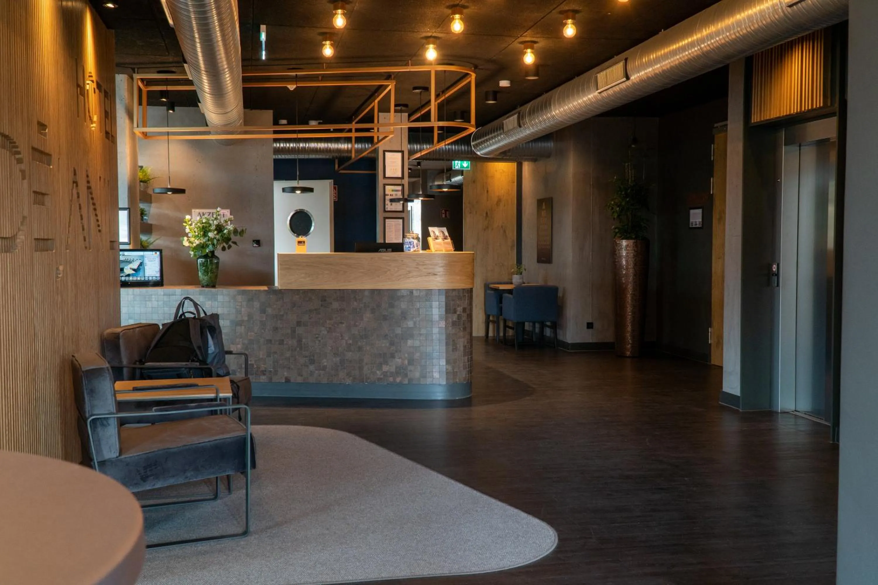 Seating area in AKZENT Hotel DÉJANIL