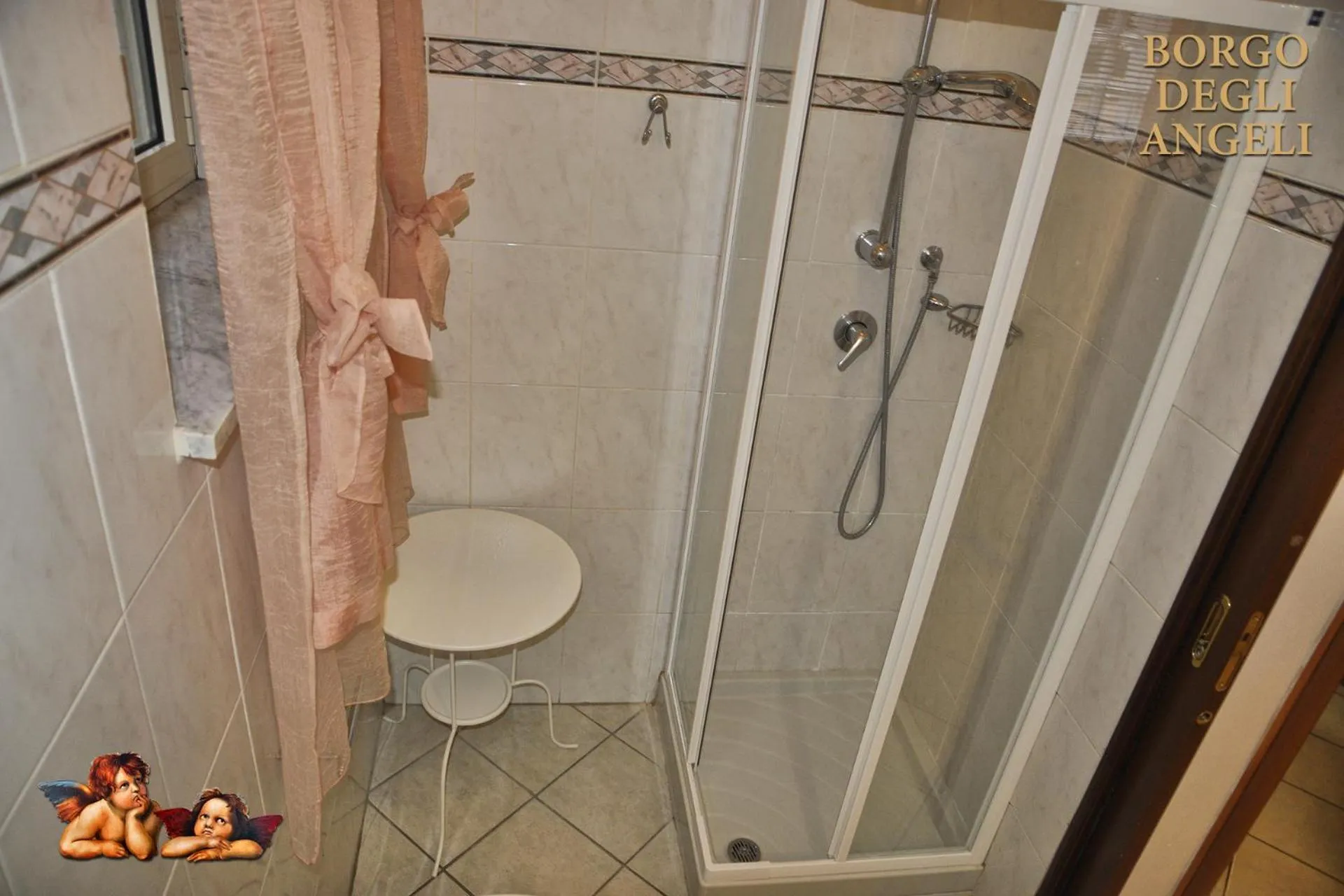 Bathroom in Borgo degli Angeli Arcola