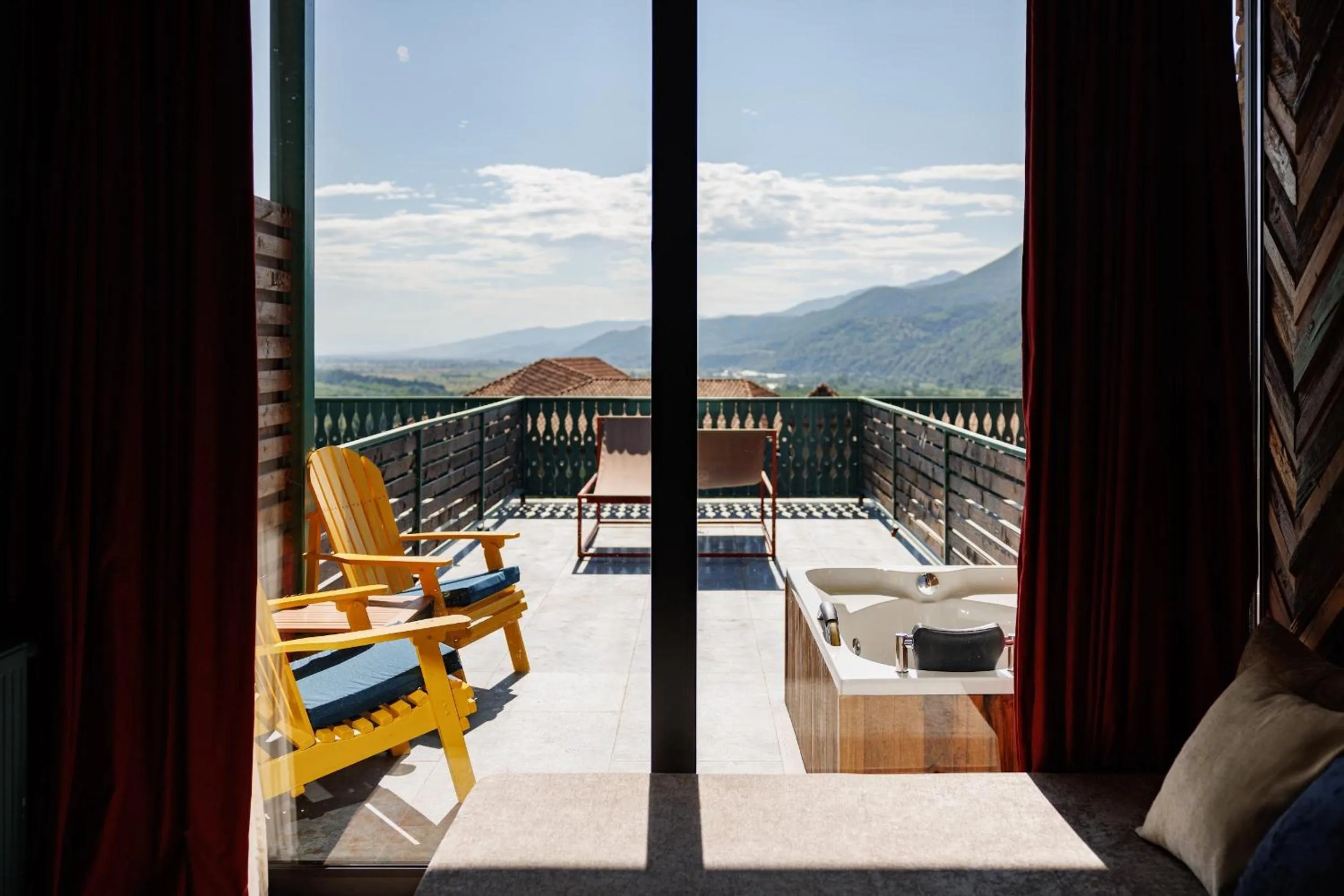 Hot Tub in Mtserlebi Resort