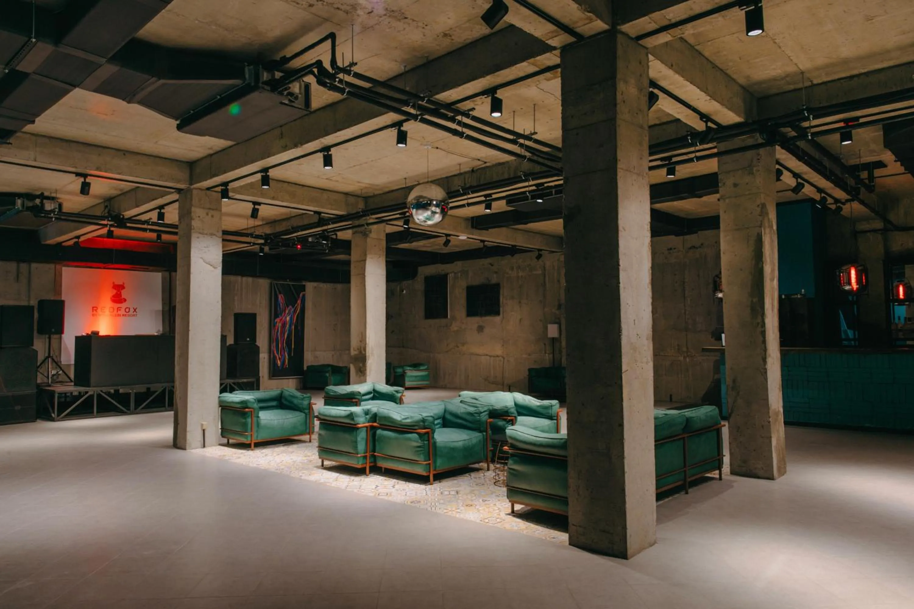 Nightclub / DJ in Mtserlebi Resort