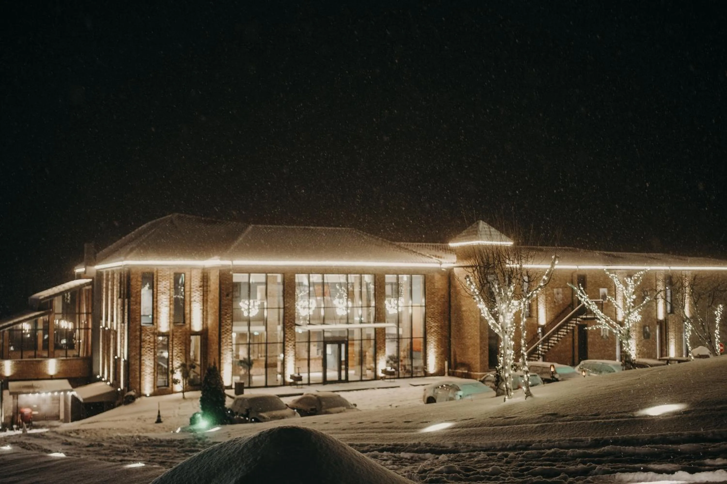 Property building in Mtserlebi Resort