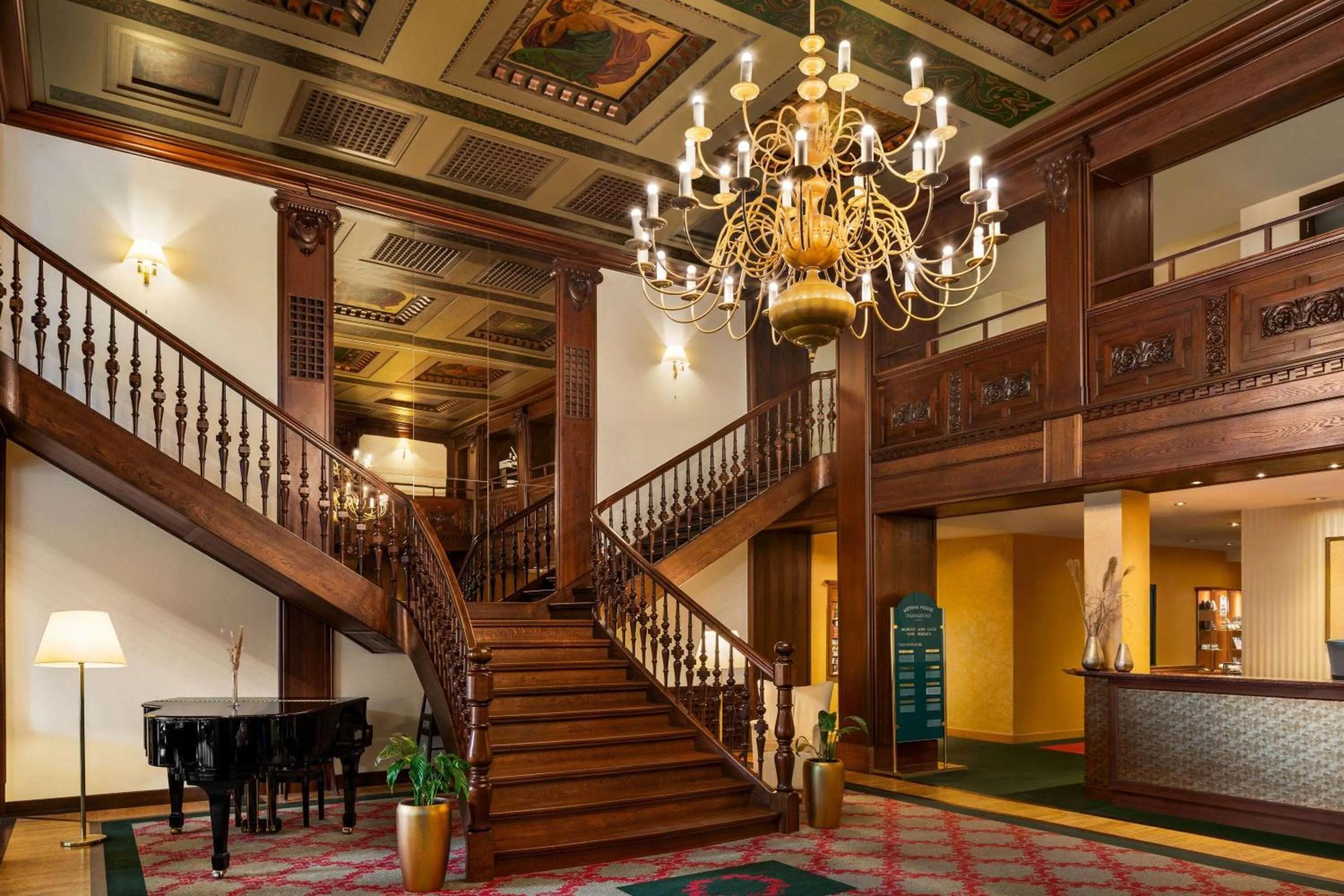 Lobby or reception in Vienna House by Wyndham Thüringer Hof Eisenach