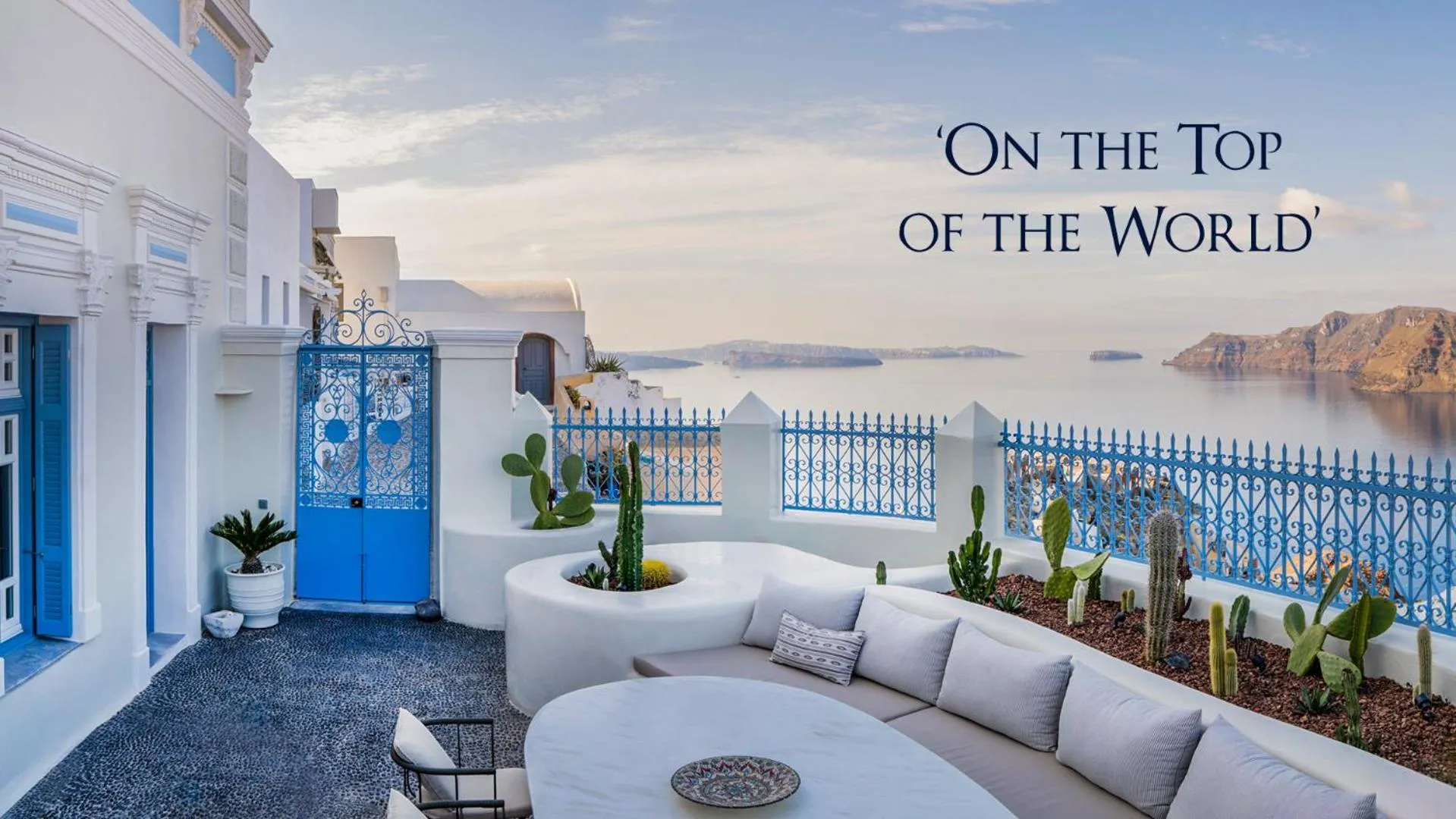 Property building in Oia Mansion