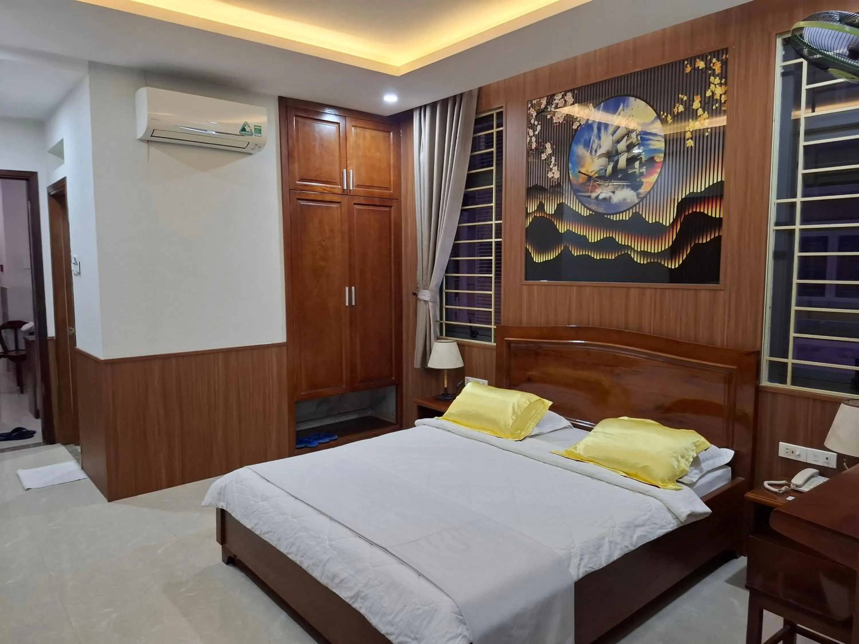 Bed in Hotel Phú Sĩ