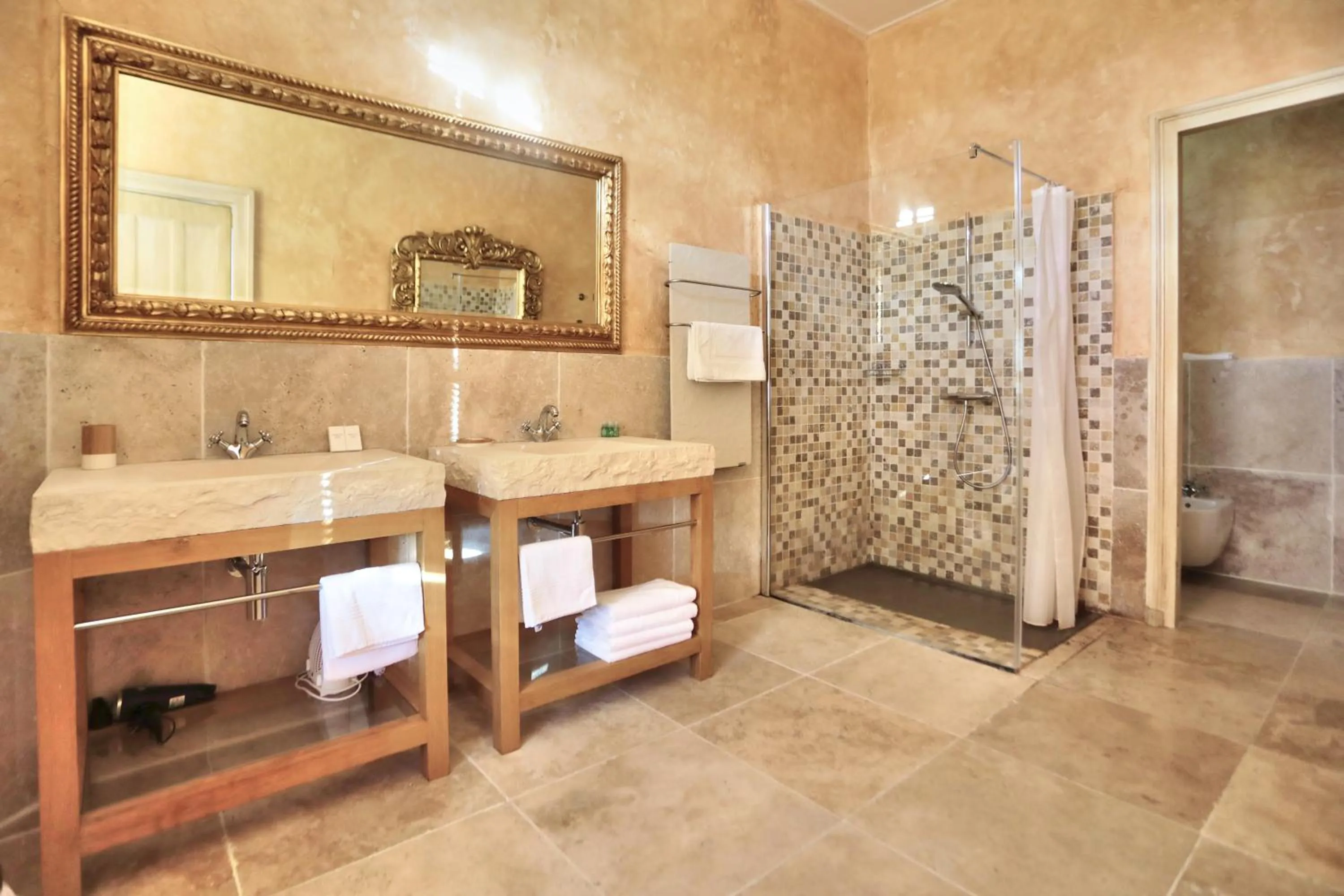 Bathroom in Château de Béguin
