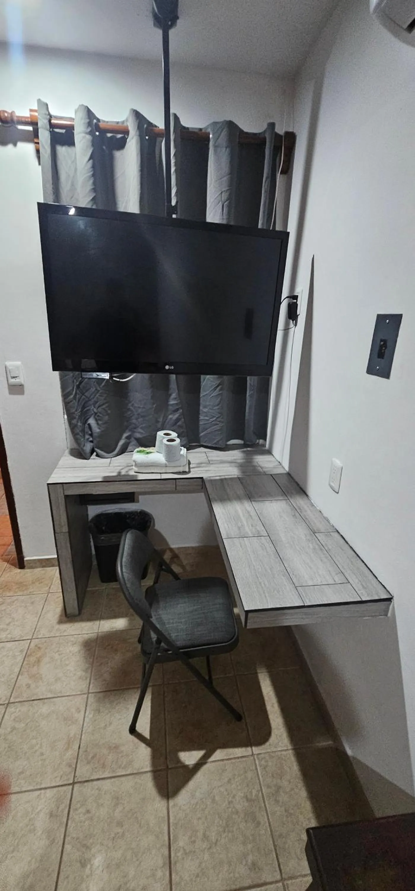 TV and multimedia in Hotel posada MARCAS