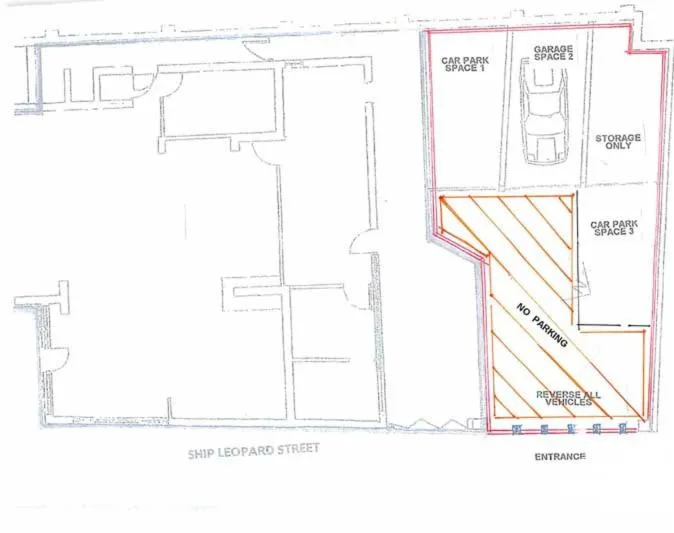 Floor plan in College Street Abode