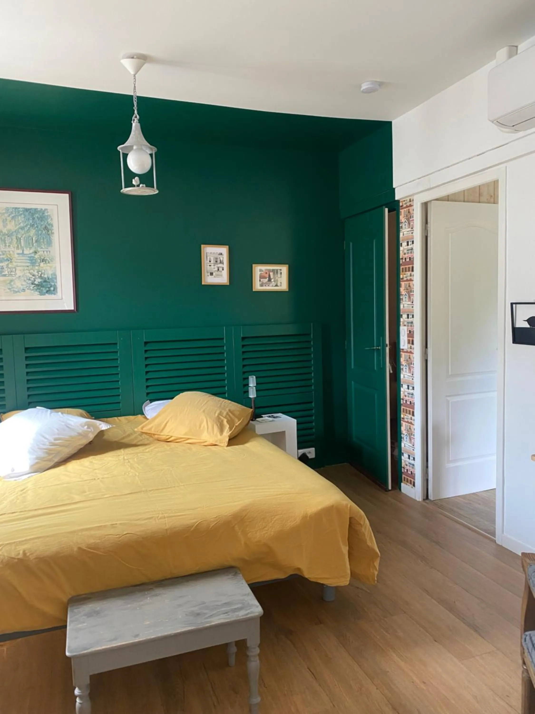 Bed in Suite en Terrasse à Cognac