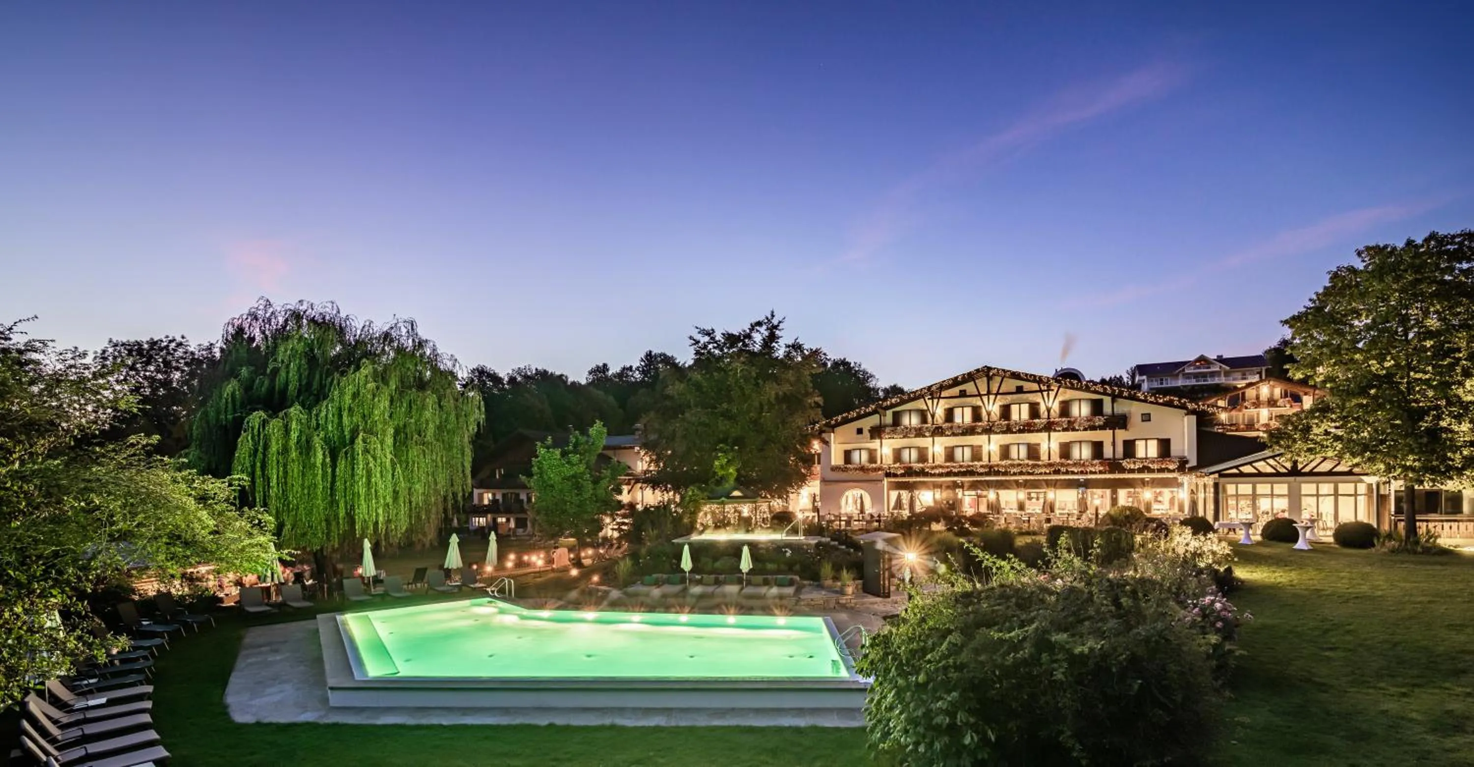 Staff in Alpenhof Murnau