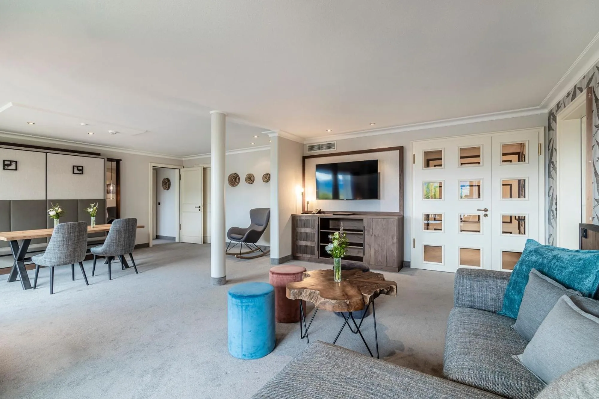 Living room in Alpenhof Murnau