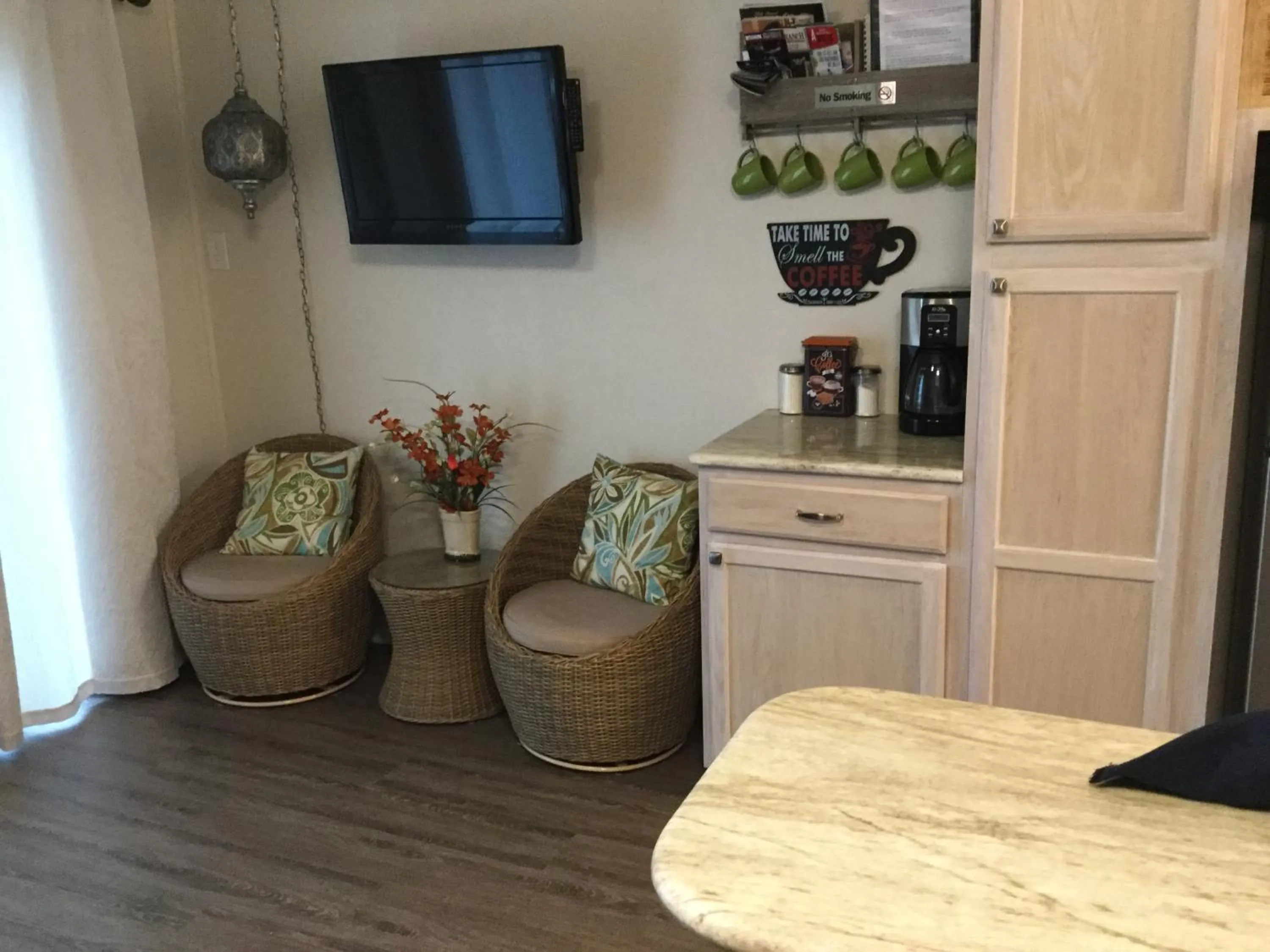 Coffee/tea facilities in Spectacular Beach View!