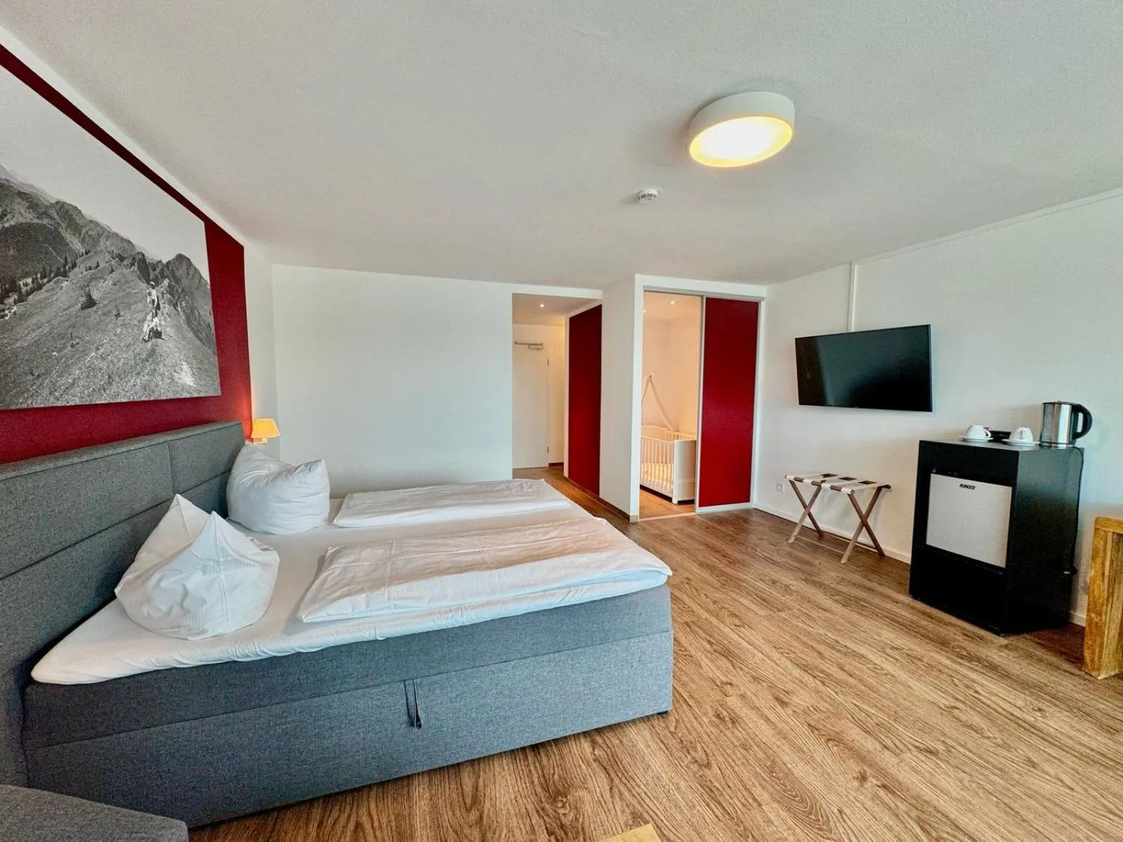 Photo of the whole room in MY Parkhotel by AR Hotels