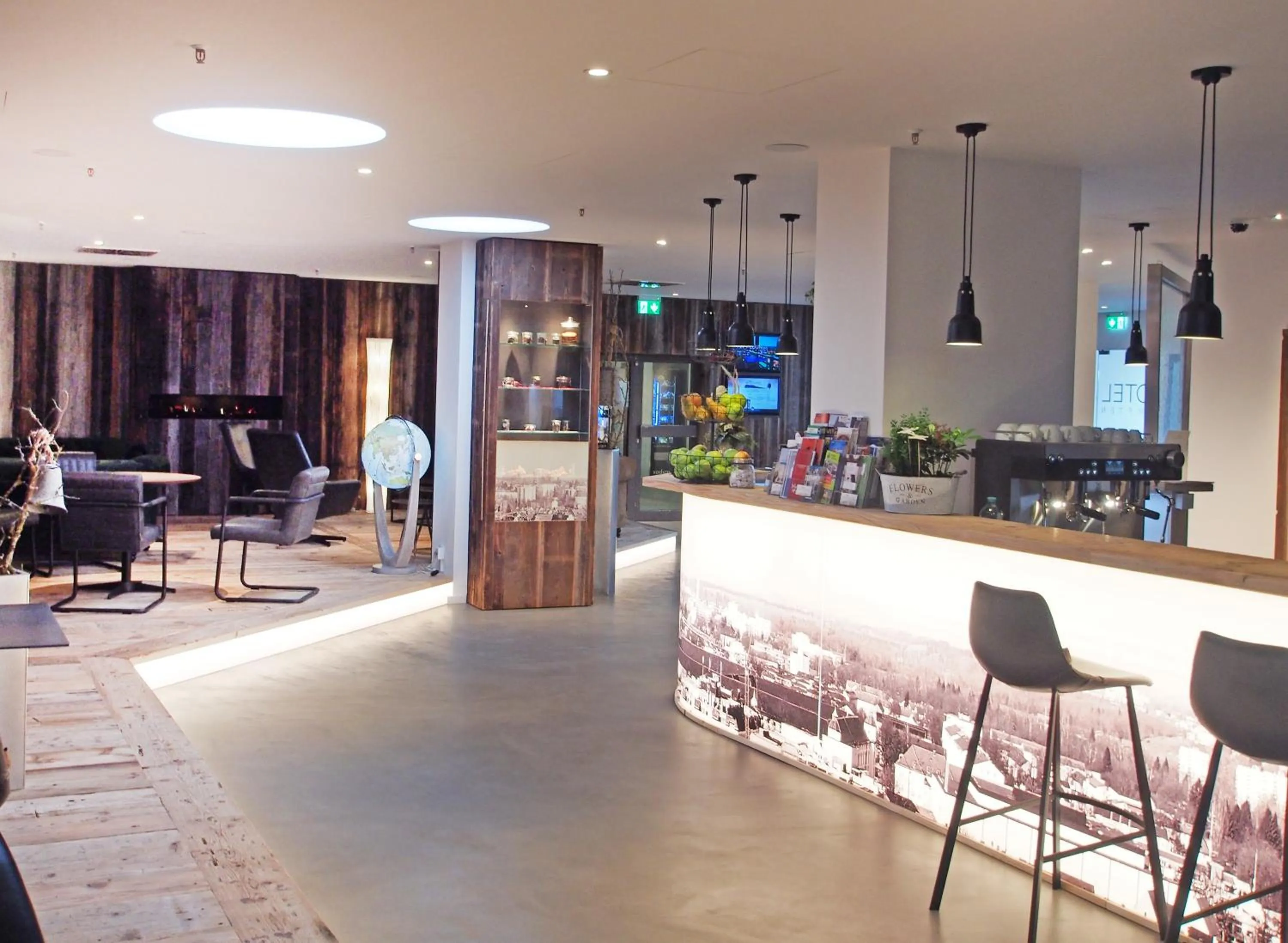 Lobby or reception in MY Parkhotel by AR Hotels