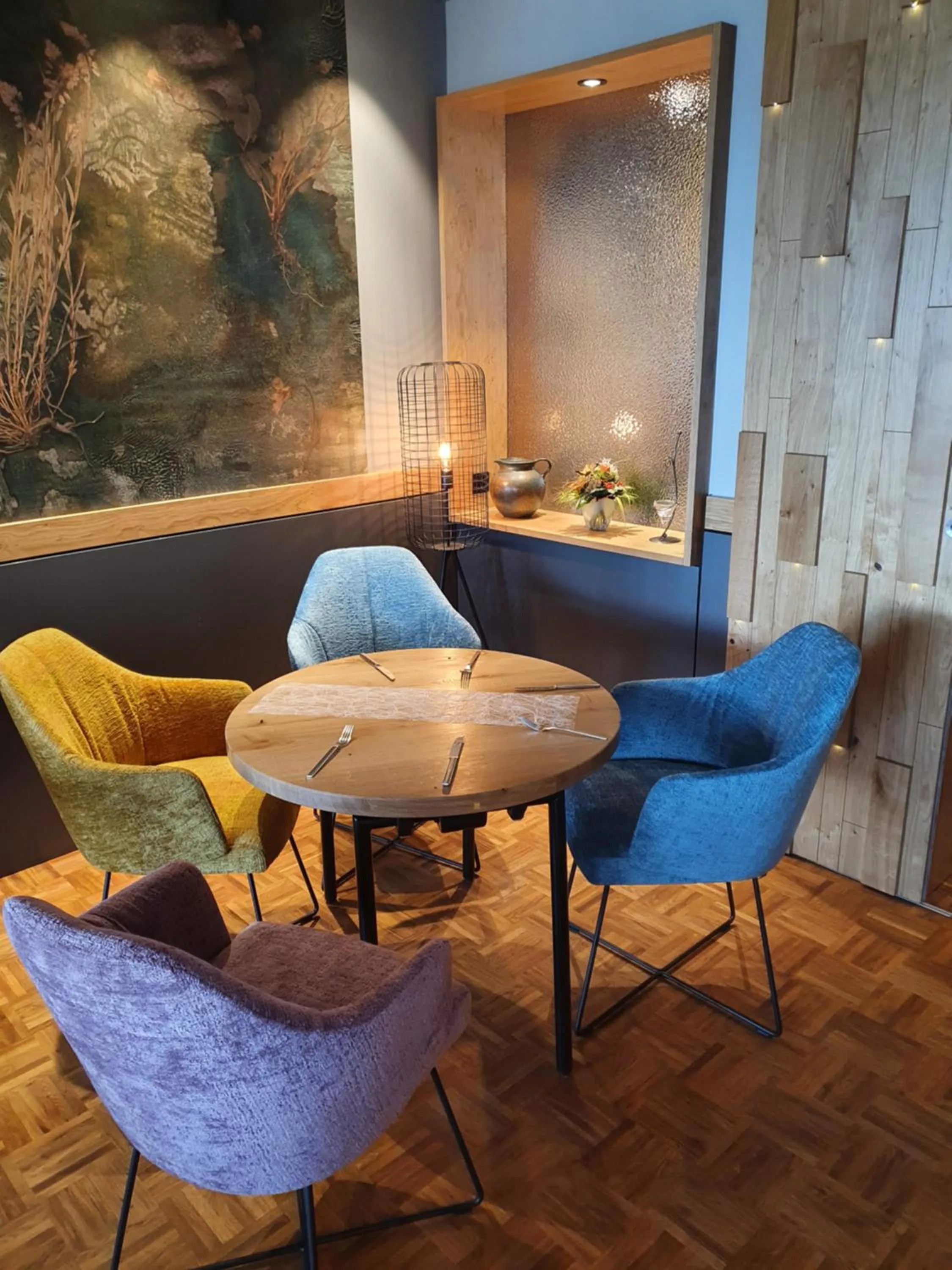 Restaurant/places to eat in Hotel Kiekenstein