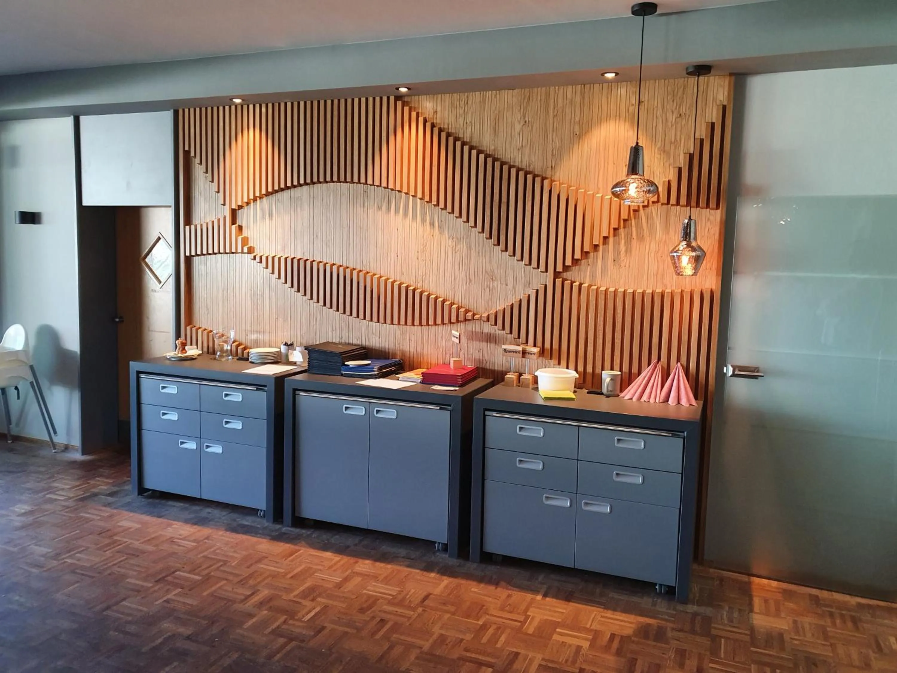 Restaurant/places to eat in Hotel Kiekenstein