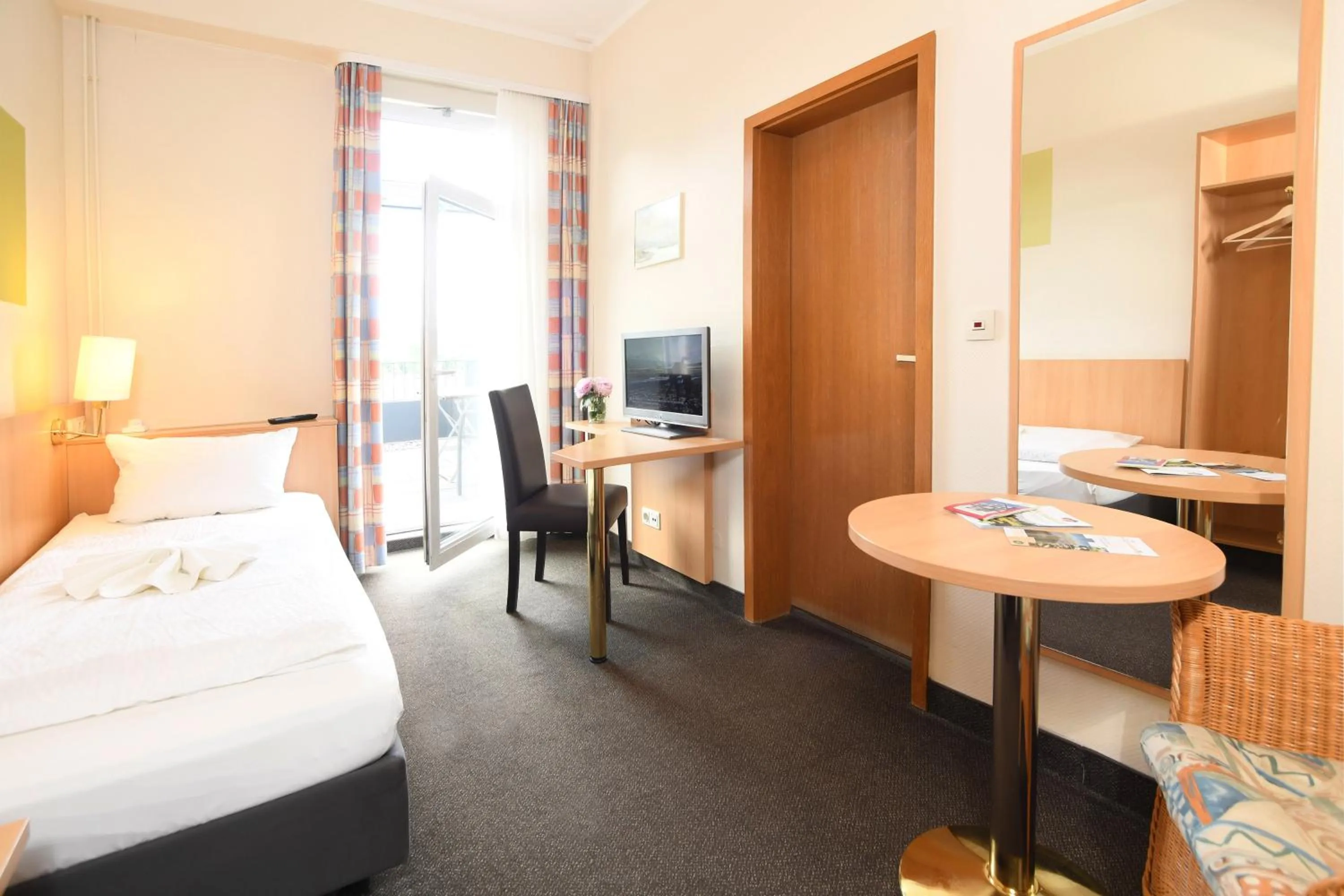 Photo of the whole room, Bed in Hotel Kiekenstein