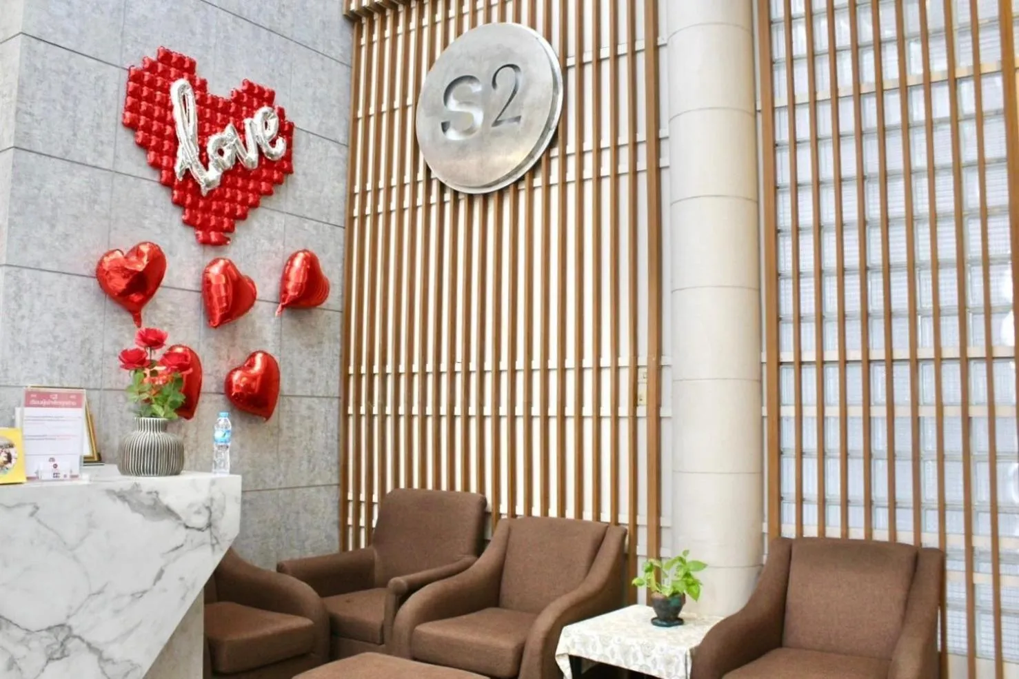 Lobby or reception in S2 Hotel - SHA Plus Certified